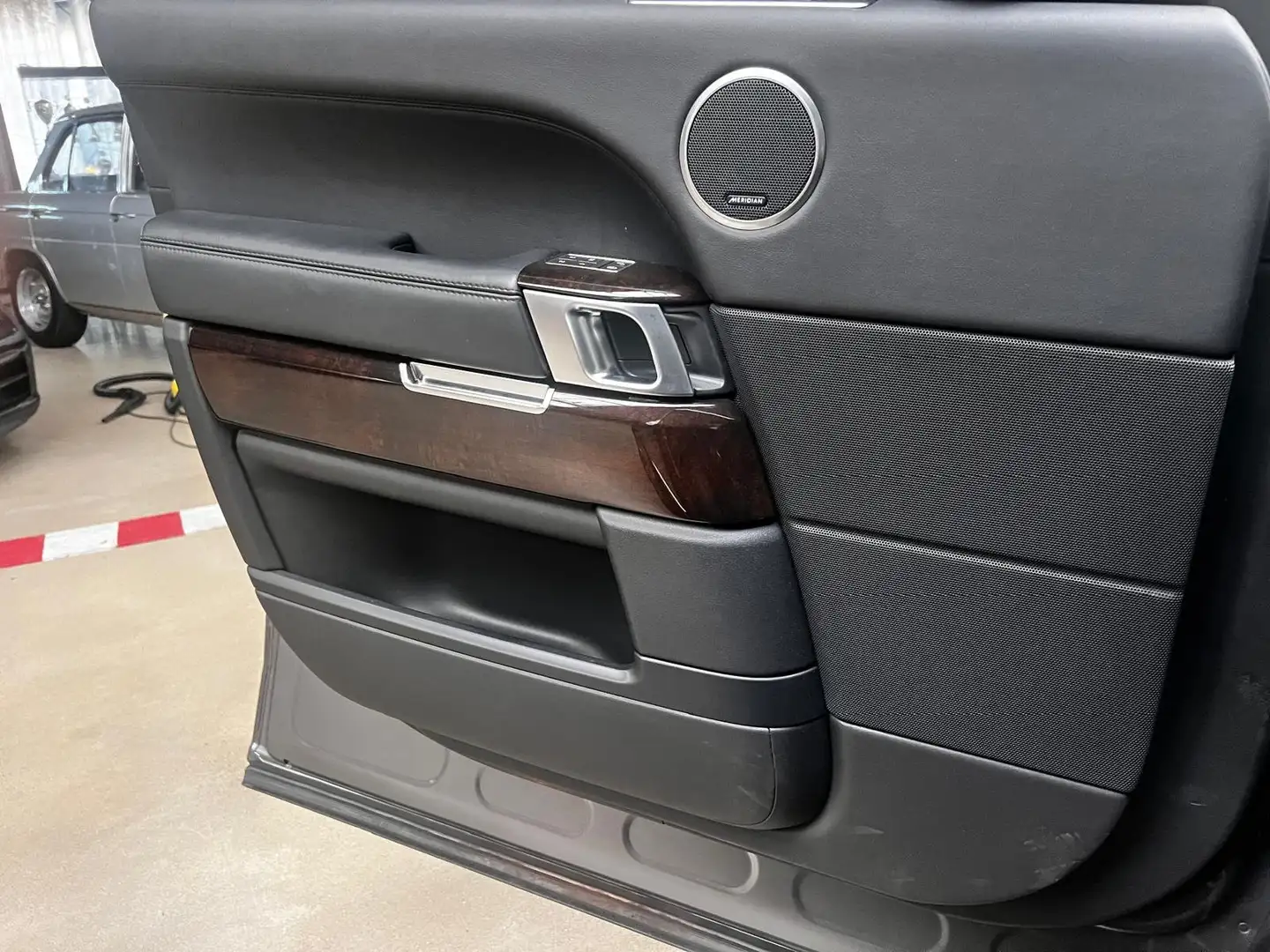 Land Rover Range Rover Range Rover V8 Supercharged Autobiography Grau - 2