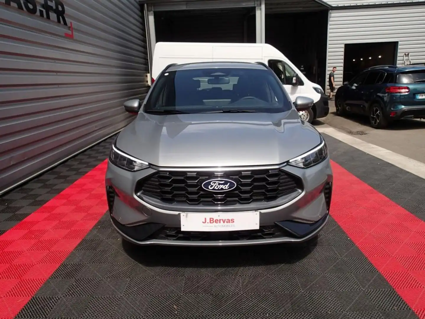 Ford Kuga 2.5 180 Hybrid Flexifuel Pshif ST-Line - 2