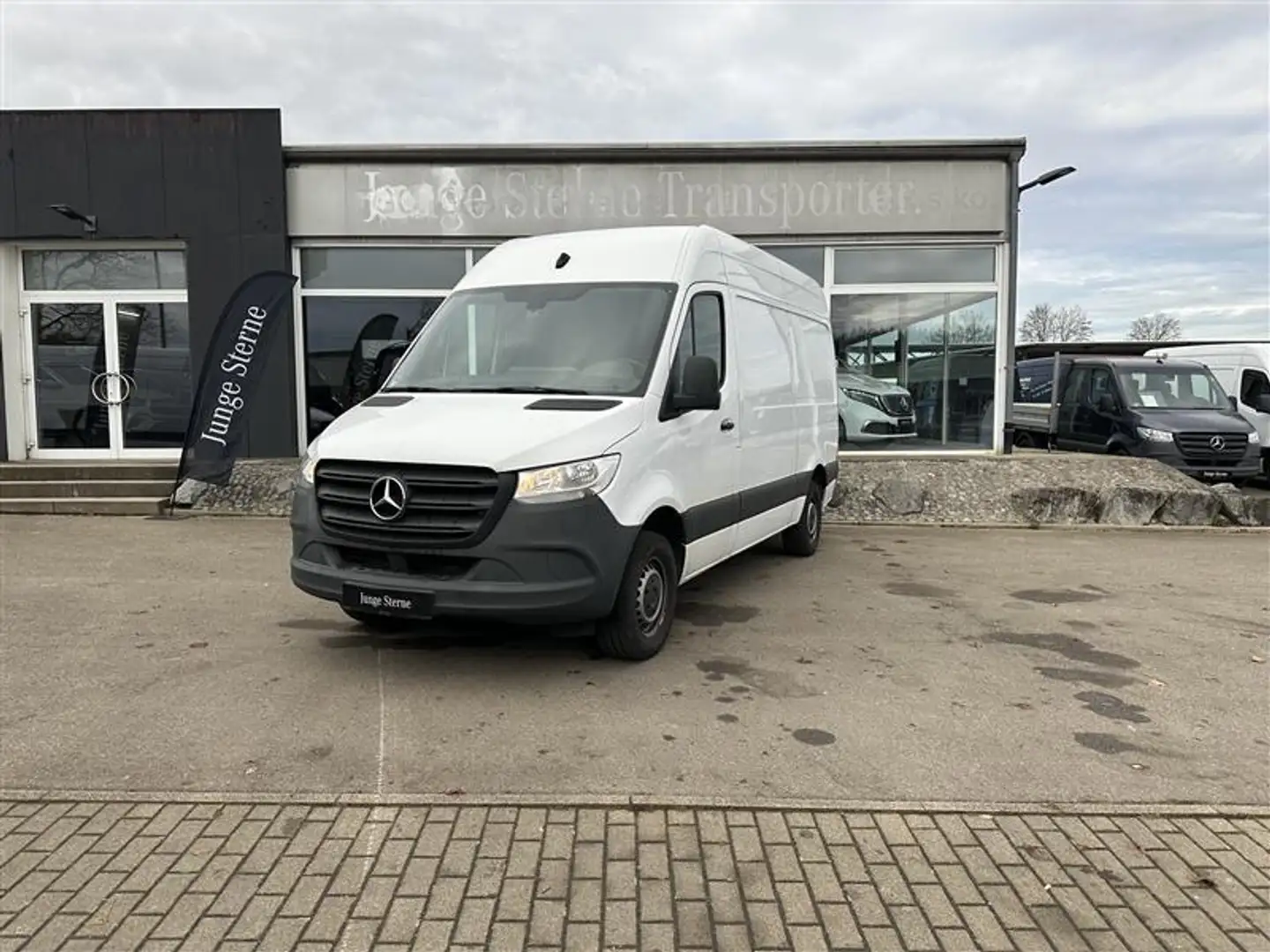Mercedes-Benz Sprinter 316 CDI KA/L2H2/3665/LADEBORDWANDMBUX/NAVI/KLIMA/H Weiß - 2