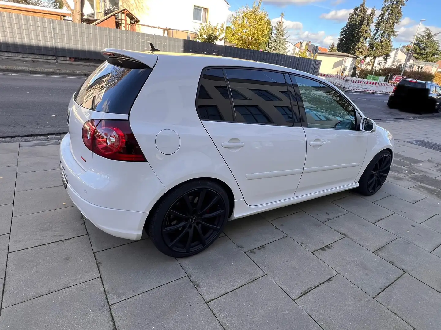 Volkswagen Golf GTI 2.0 DSG Edition 30 - 2