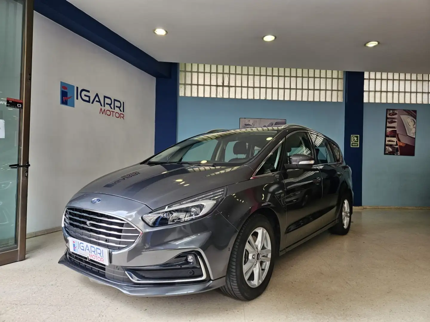 Ford S-Max 2.0TDCi Panther Titanium 150 Gris - 1