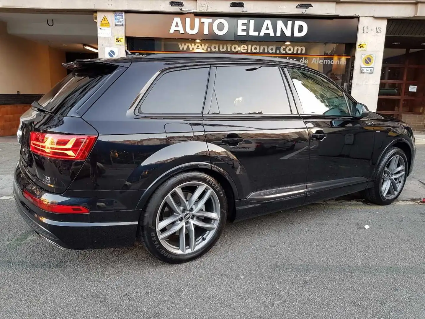 Audi Q7 3.0TDI Black line edition quattro Tip. 200kW Negro - 1