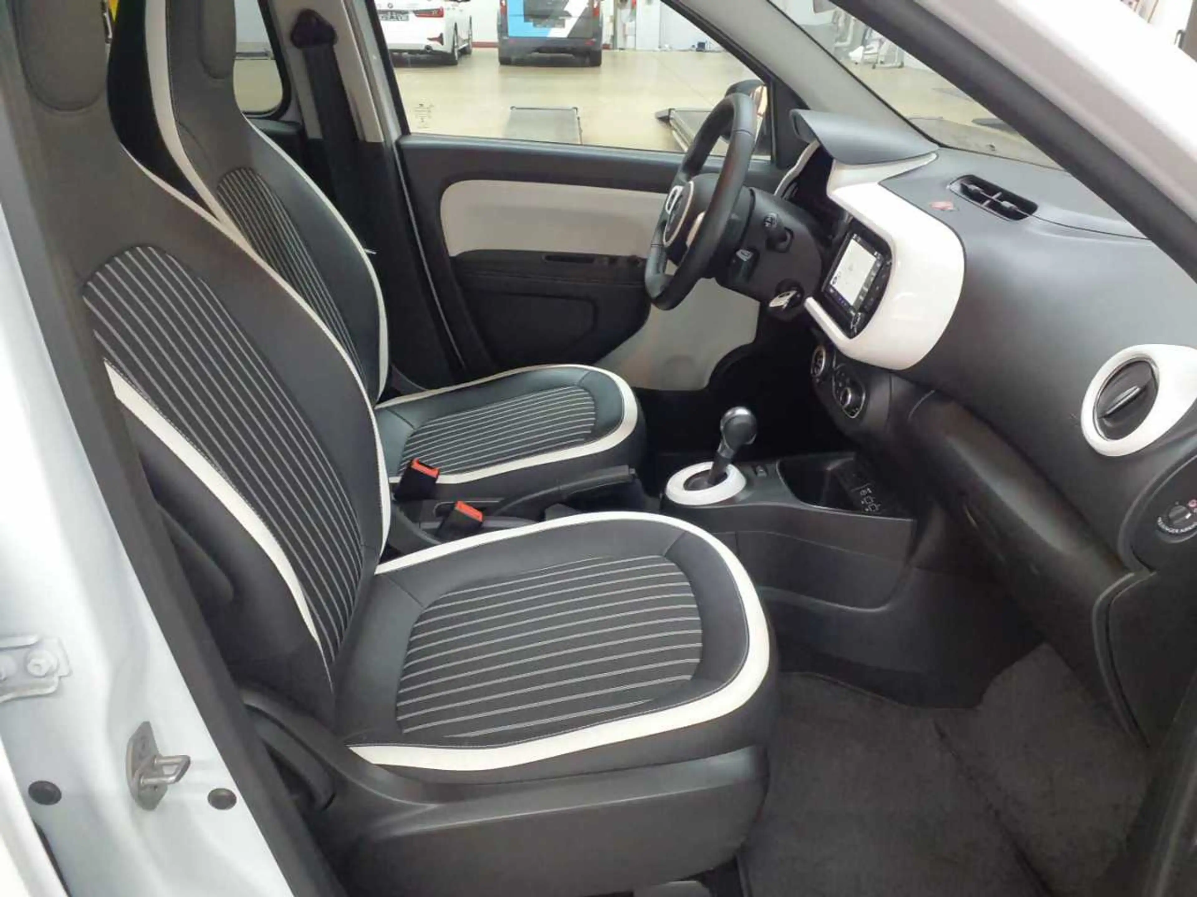 Renault Twingo Twingo Electric Techno Navi — photo 7