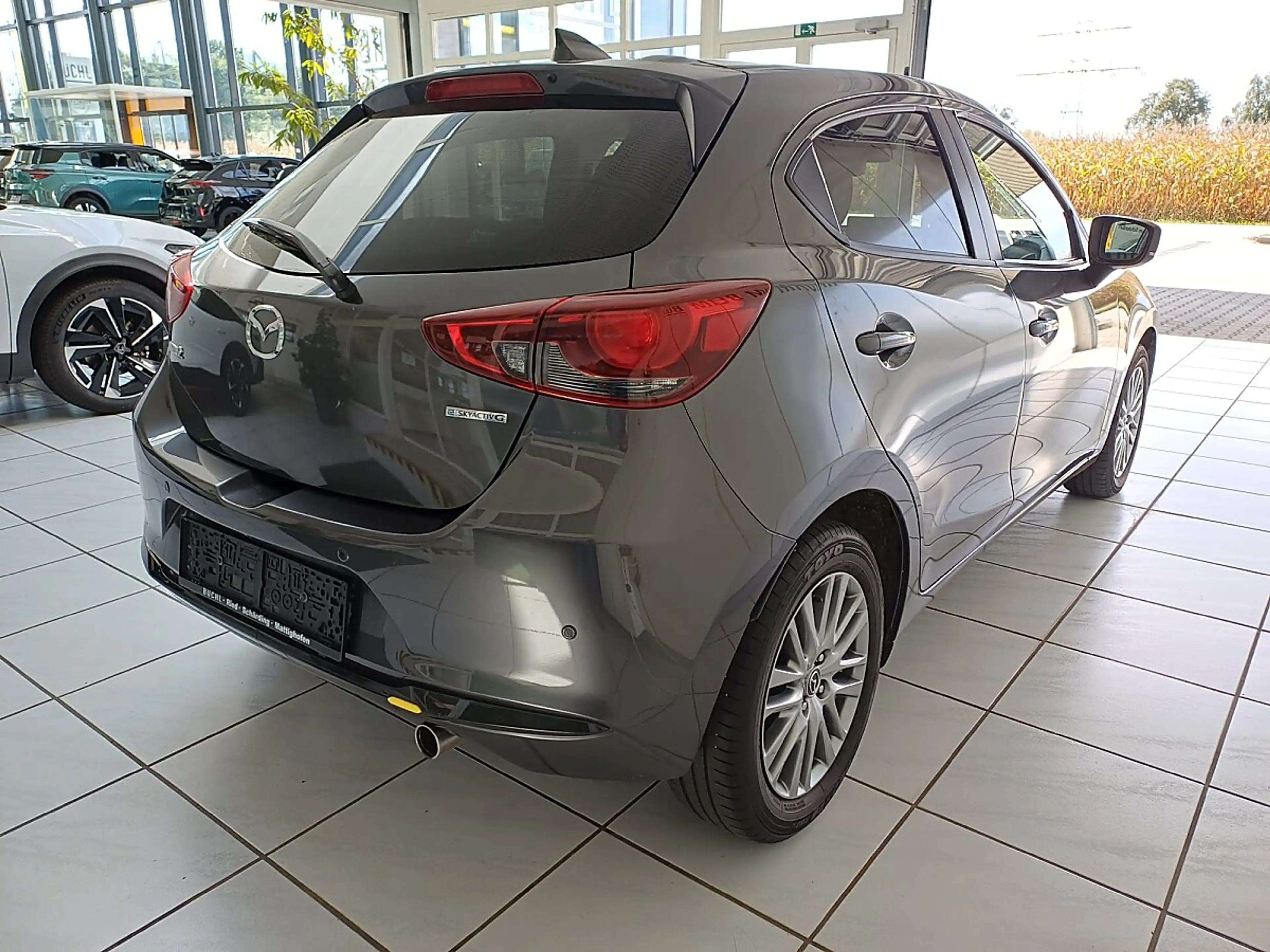 Mazda 2 Mazda2 e-Skyactiv G90 Exclusive Line — photo 9