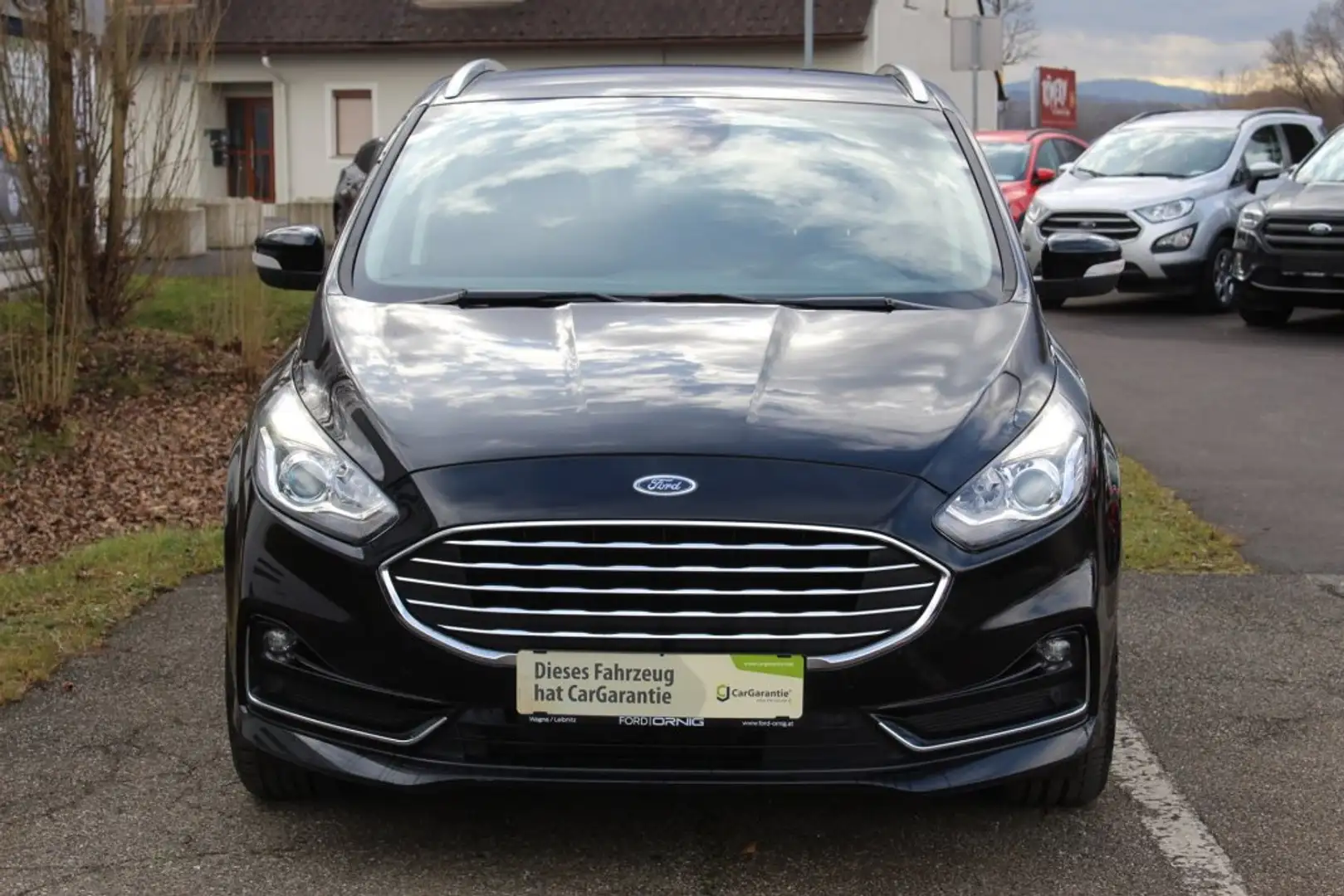 Ford S-Max Titanium 2.0TDCI 150PS 7-Sitzer Automatik Negru - 2