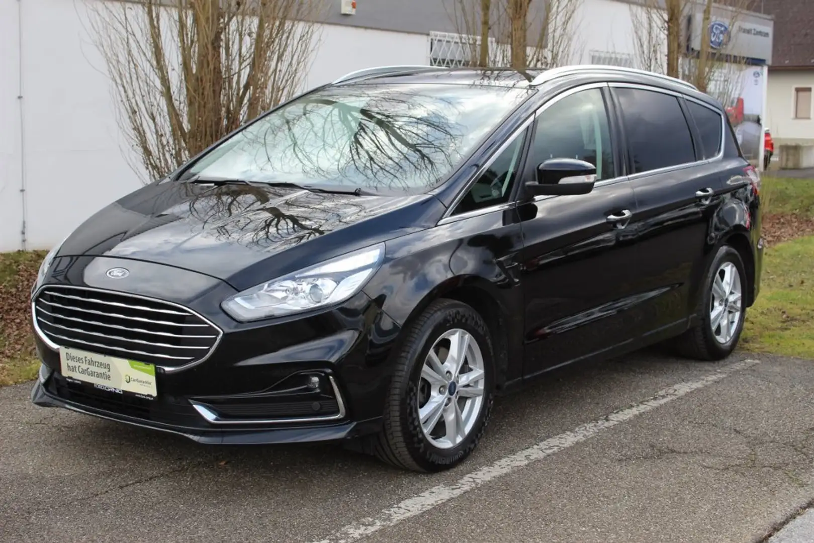 Ford S-Max Titanium 2.0TDCI 150PS 7-Sitzer Automatik Negru - 1