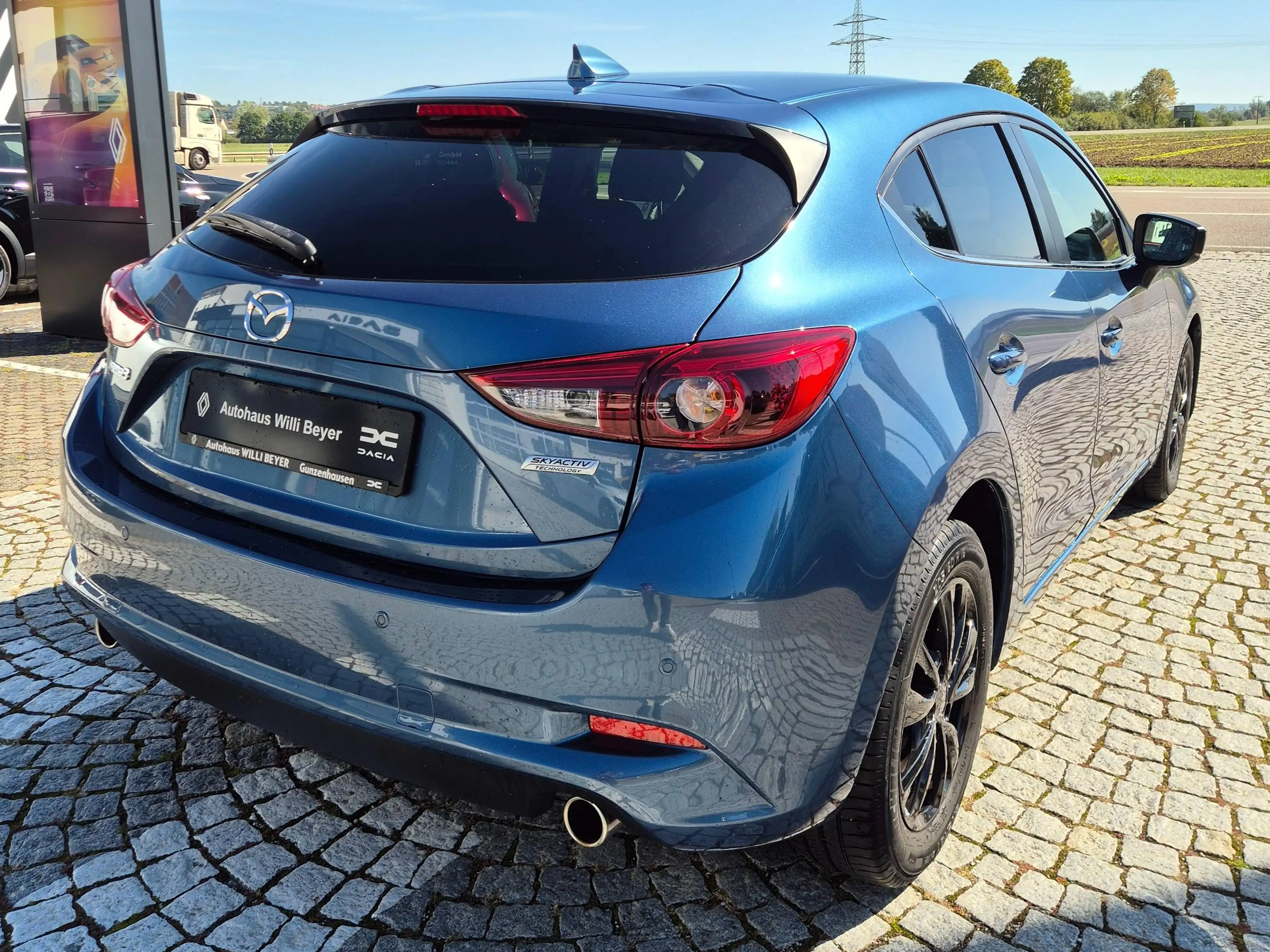 Mazda 3 Exclusive-Line 2.0 SKYACTIV-G 120 — photo 3