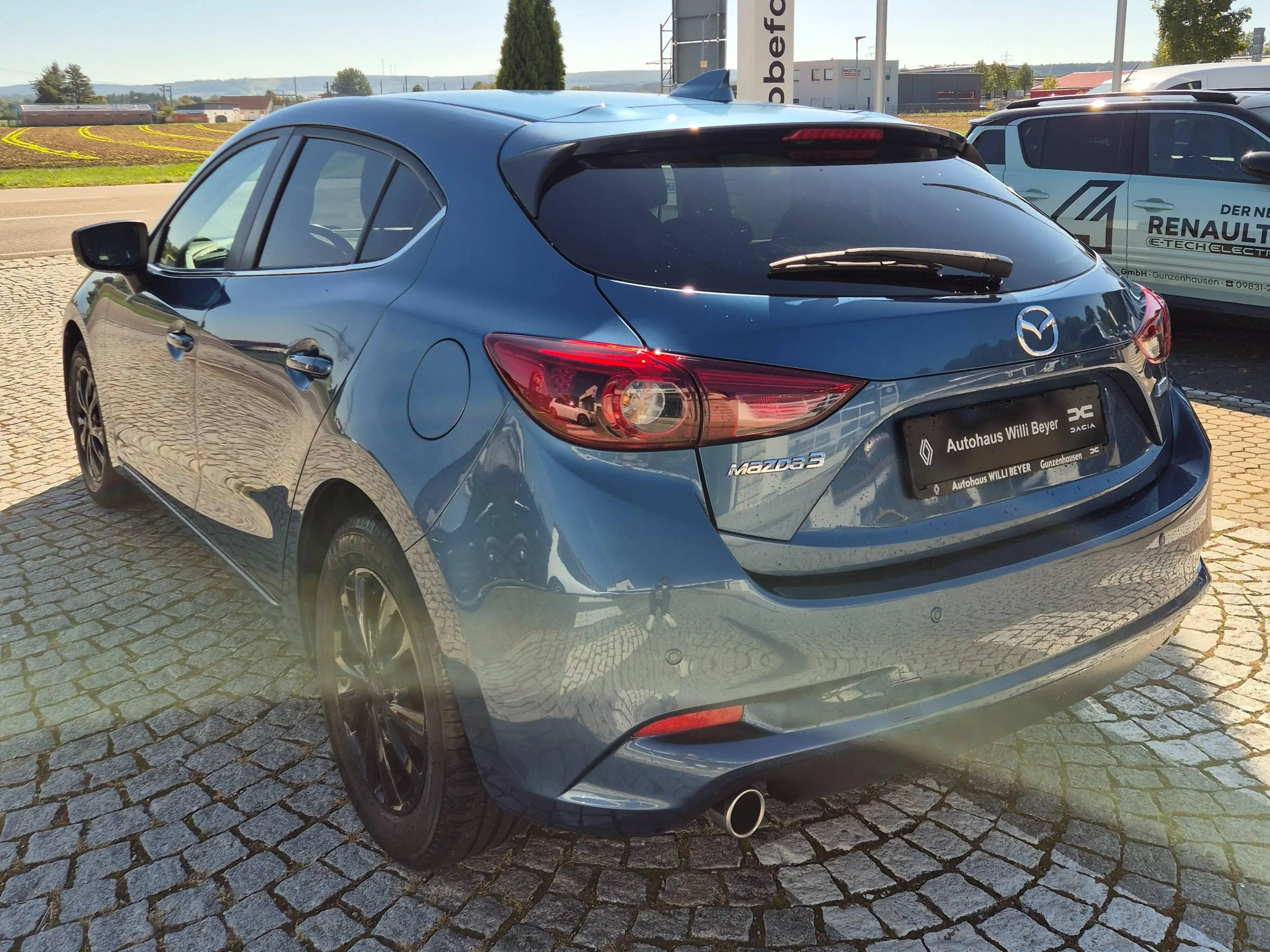 Mazda 3 Exclusive-Line 2.0 SKYACTIV-G 120 — photo 5