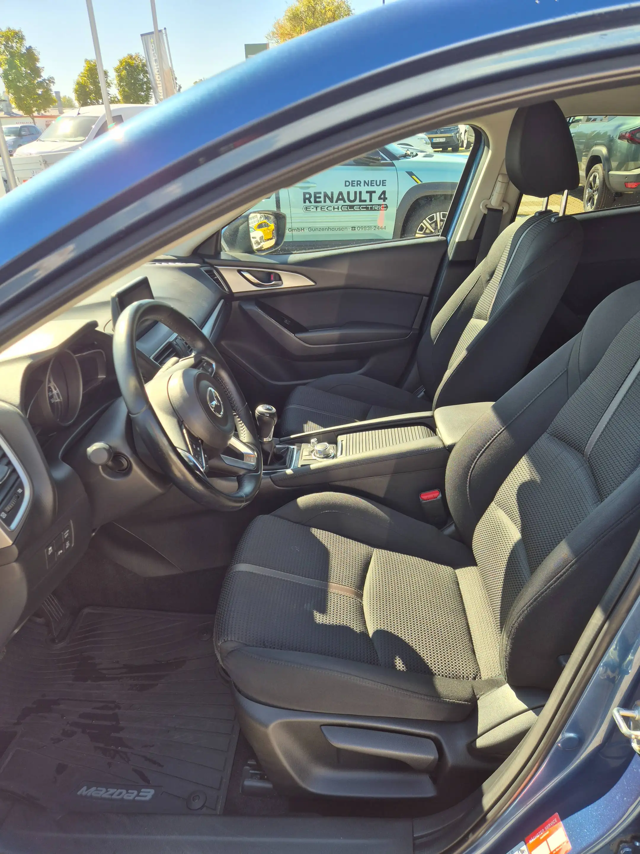 Mazda 3 Exclusive-Line 2.0 SKYACTIV-G 120 — photo 12
