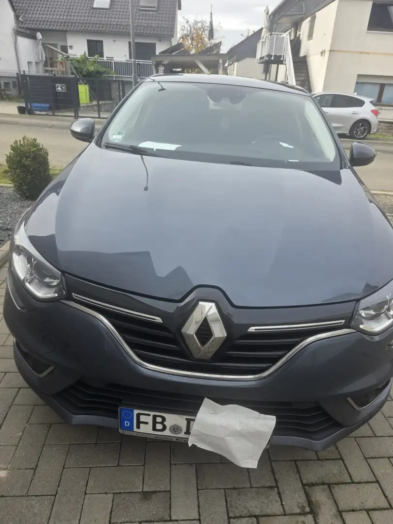 Renault Megane Megane Diesel ENERGY dCi 110 ECO2 EXPERIENCE Šedá - 2