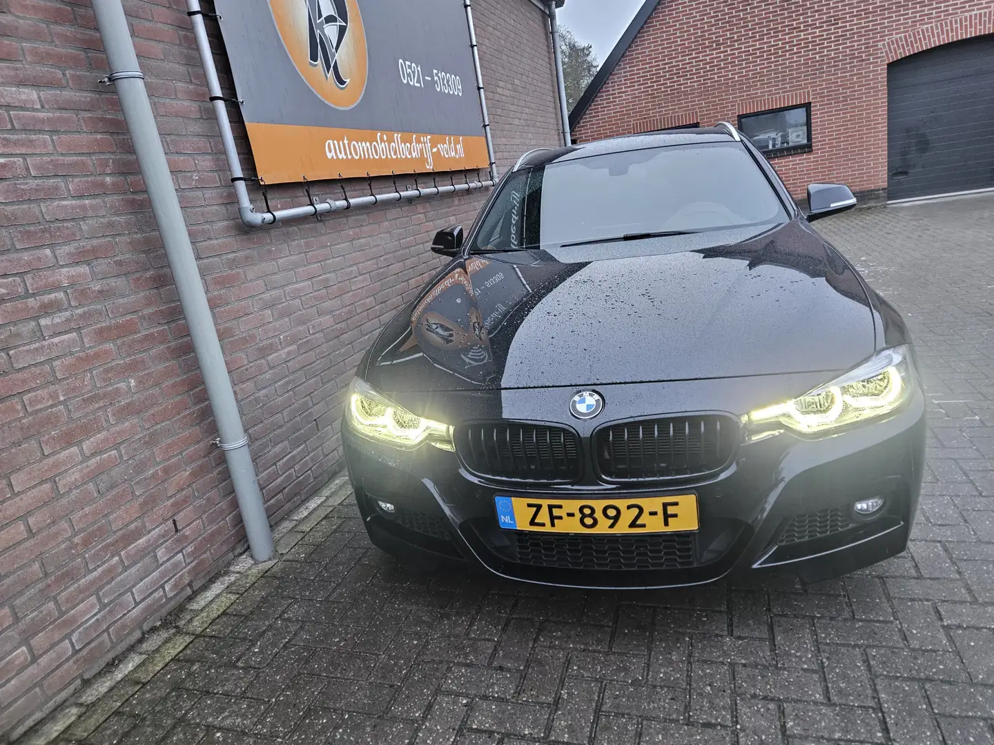 BMW 318 3-serie Touring 318i M Sport Corporate Lease Noir - 2