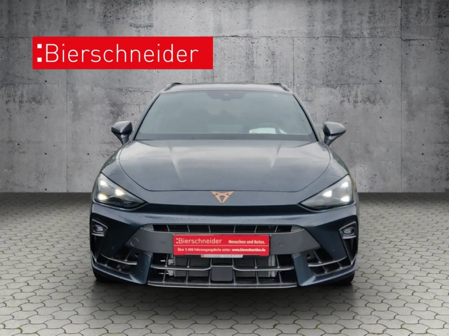 CUPRA Leon Sportstourer 2.0 TSI DSG 4Drive VZ NAVI AHK KAMERA Grey - 2