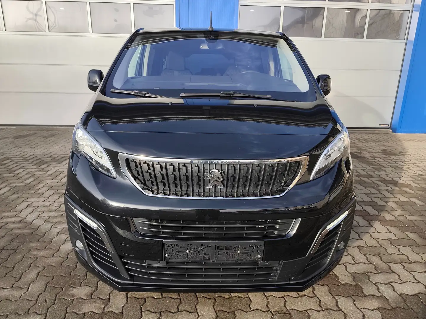 Peugeot Traveller Active L2 Schwarz - 2