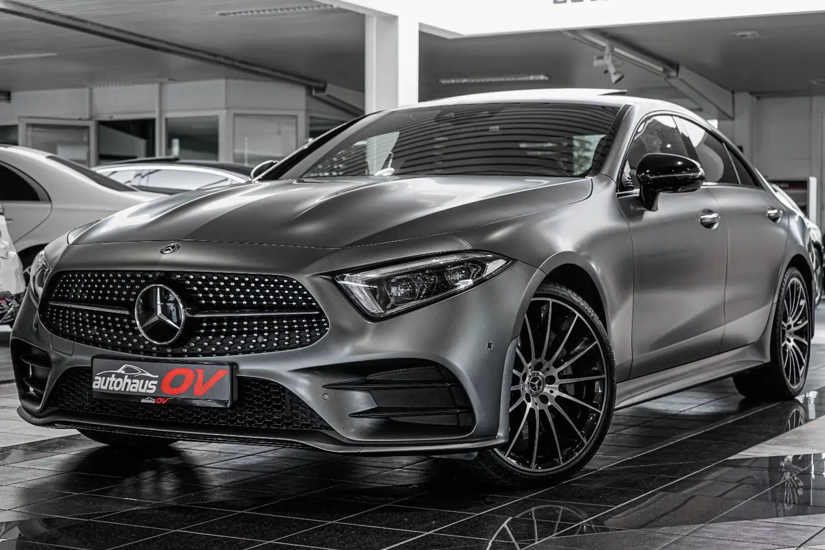 Mercedes-Benz CLS 400 d 4M*AMG*Designo*Manufaktur*HUD*High End* Gri - 1