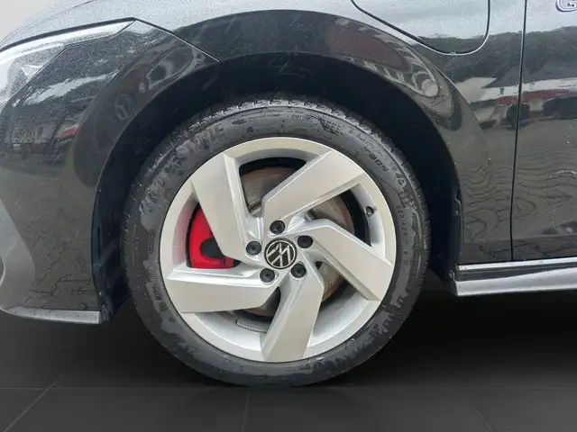 Volkswagen Golf view 7