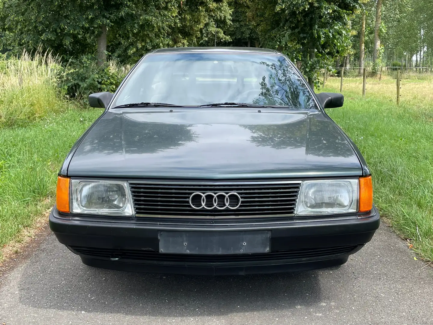Audi 100 100 Avant 2.0e benzine oldtimer zelena - 2
