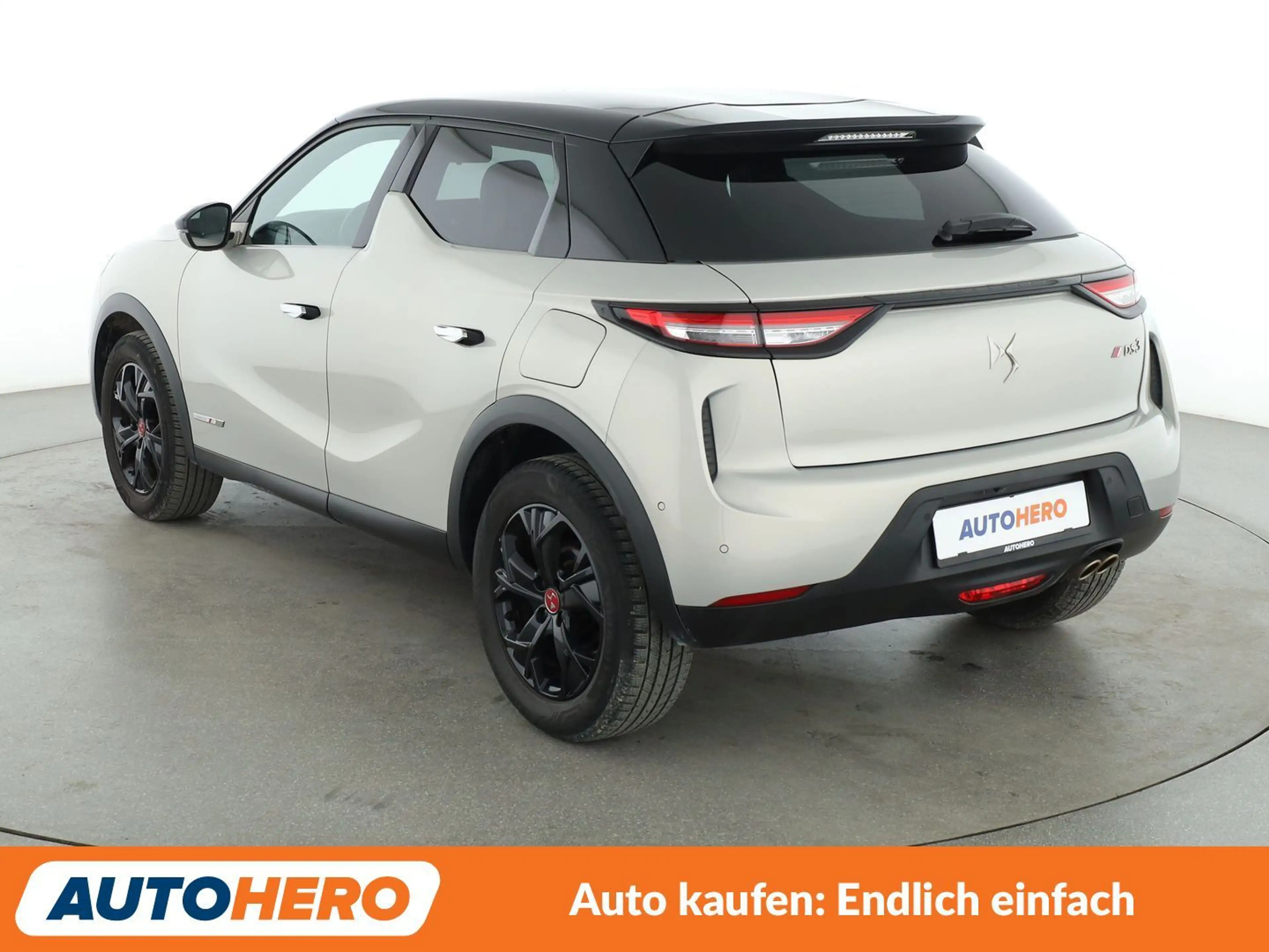 DS Automobiles DS 3 Crossback 1.2 PureTech Performance Line Aut.*NAVI*HEAD-UP* — photo 4