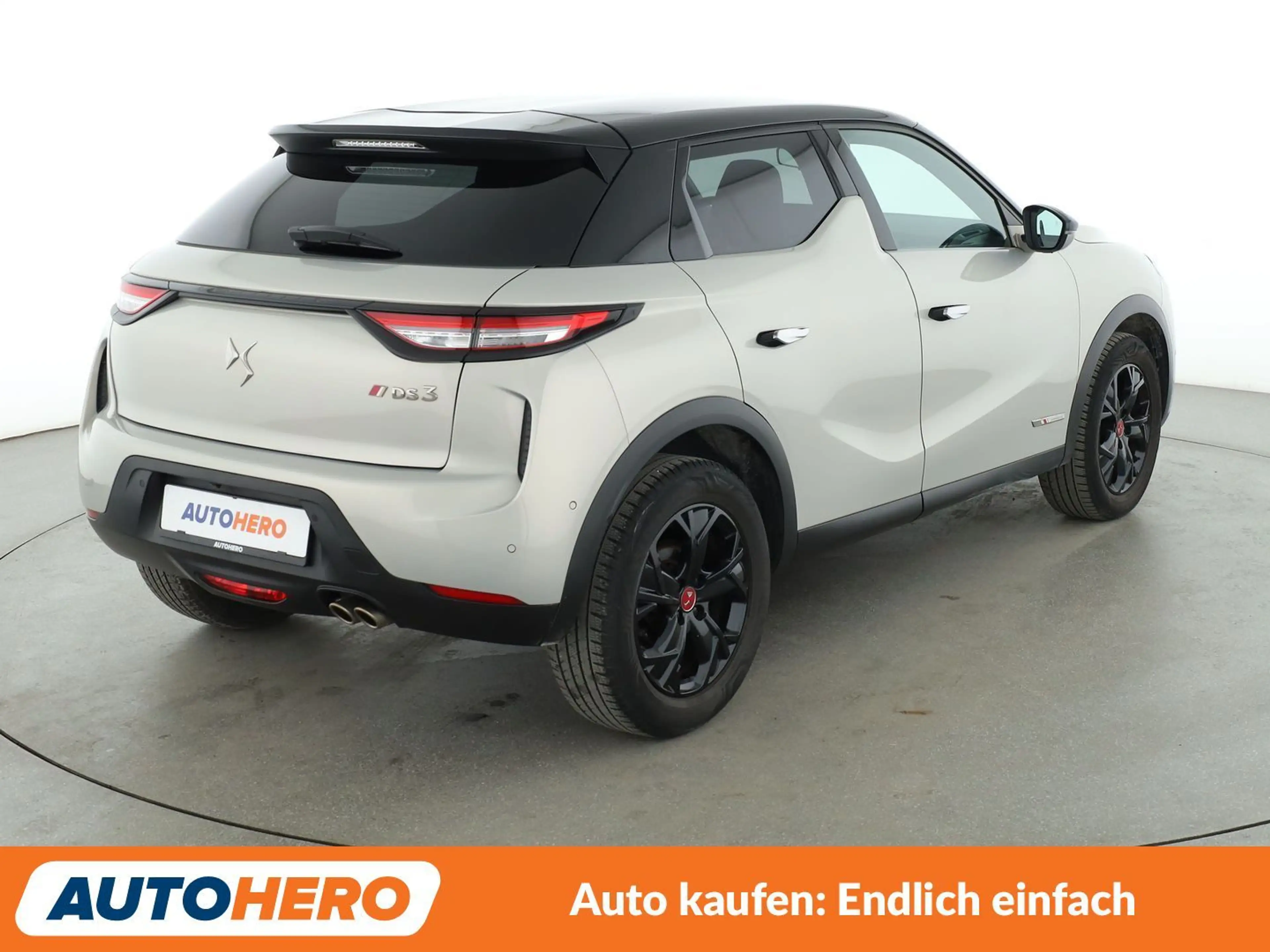 DS Automobiles DS 3 Crossback 1.2 PureTech Performance Line Aut.*NAVI*HEAD-UP* — photo 6