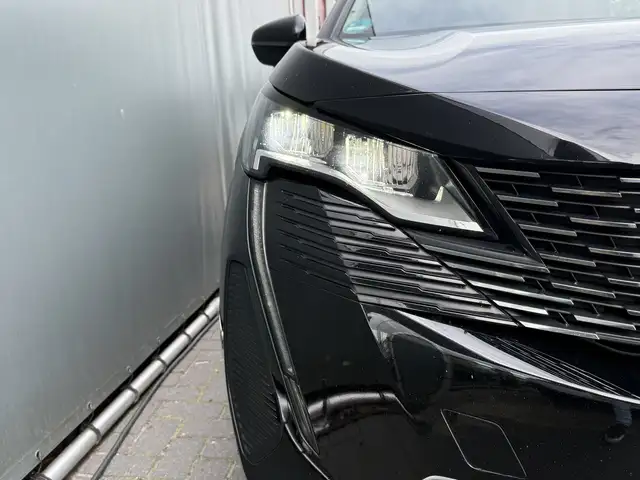 Peugeot 5008 view 12