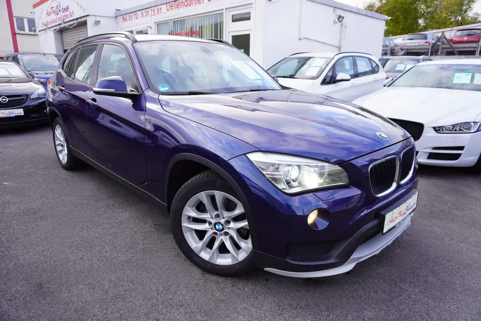BMW X1 20 d xDrive*Autom.*Leder*Bi-Xenon*Navi Prof.* Bleu - 1
