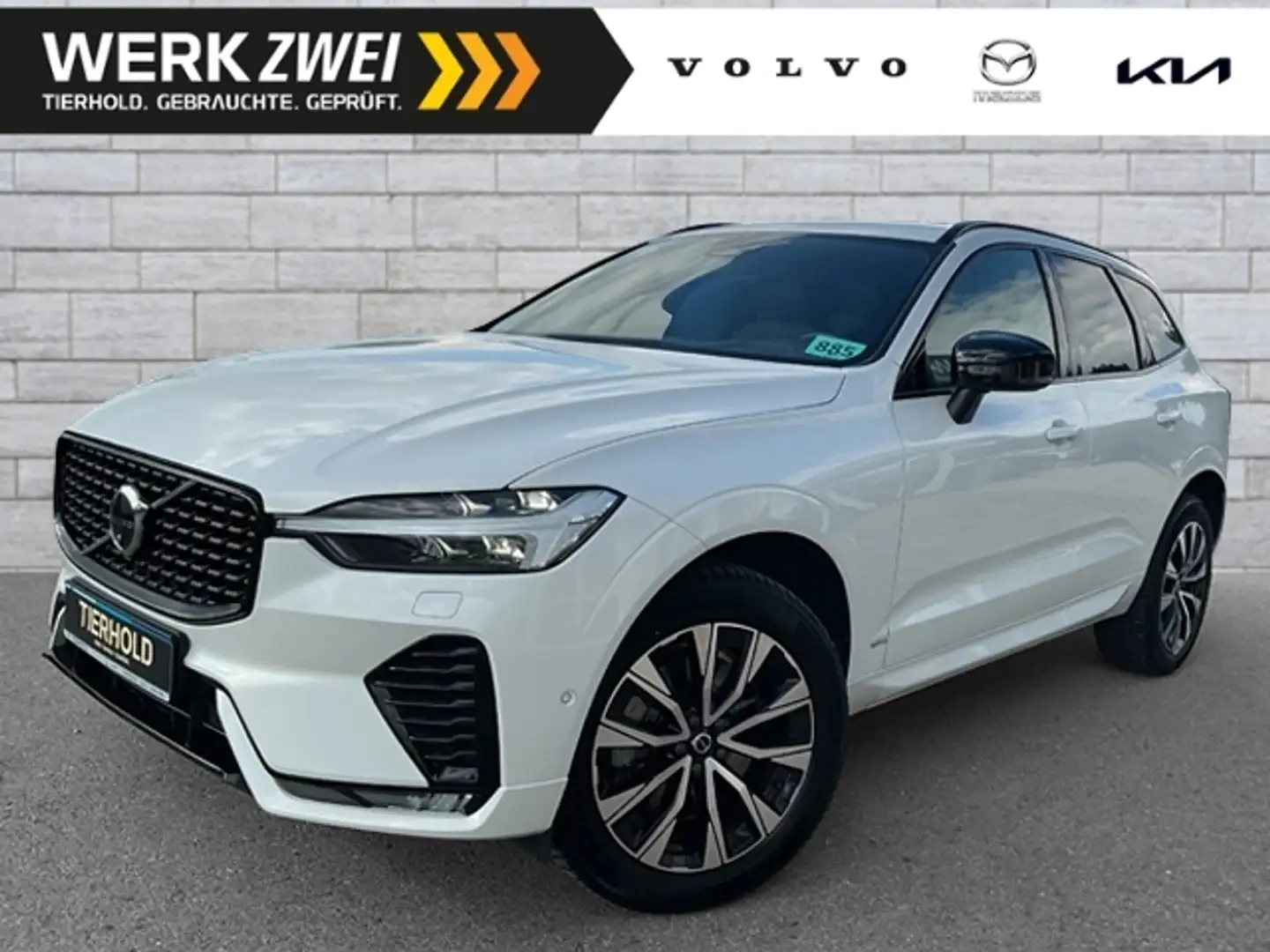 Volvo XC60 B4 Plus Dark AWD ACC 360° Allwetterreifen Weiß - 1