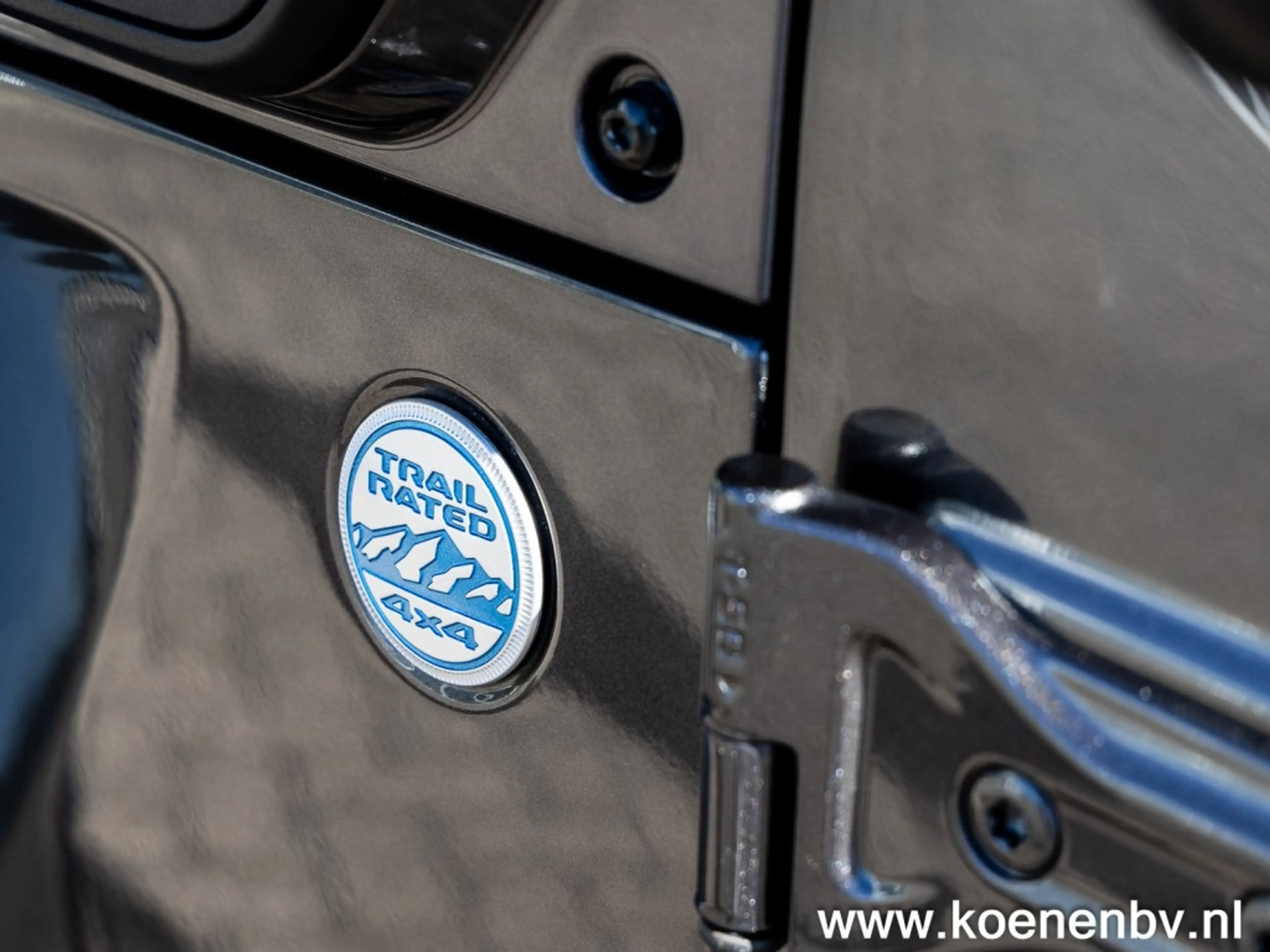 Jeep Wrangler 4xE 380 4wd Autom. Sahara CLIMA / LEER / ADAPT. C — photo 15