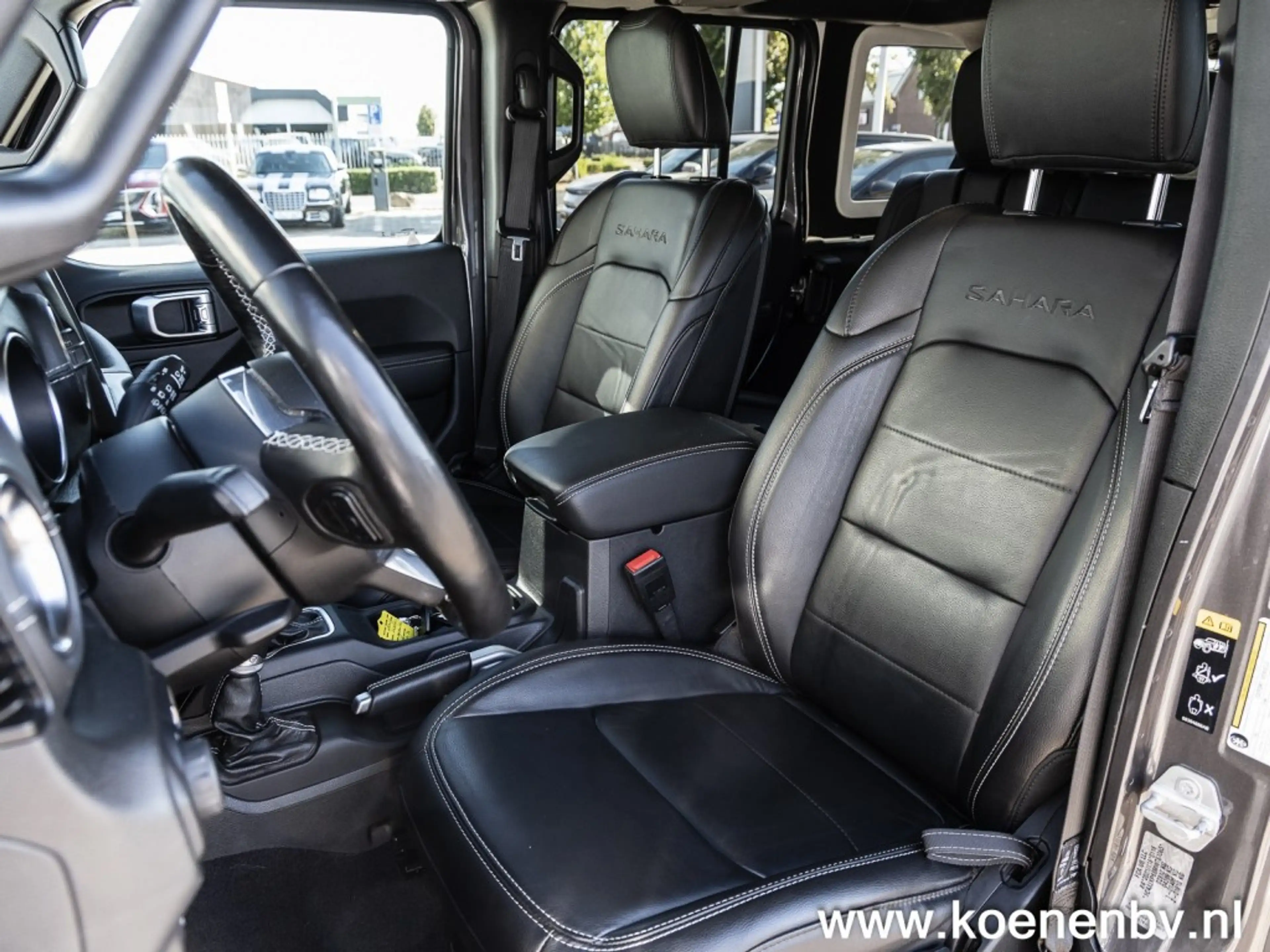 Jeep Wrangler 4xE 380 4wd Autom. Sahara CLIMA / LEER / ADAPT. C — photo 22