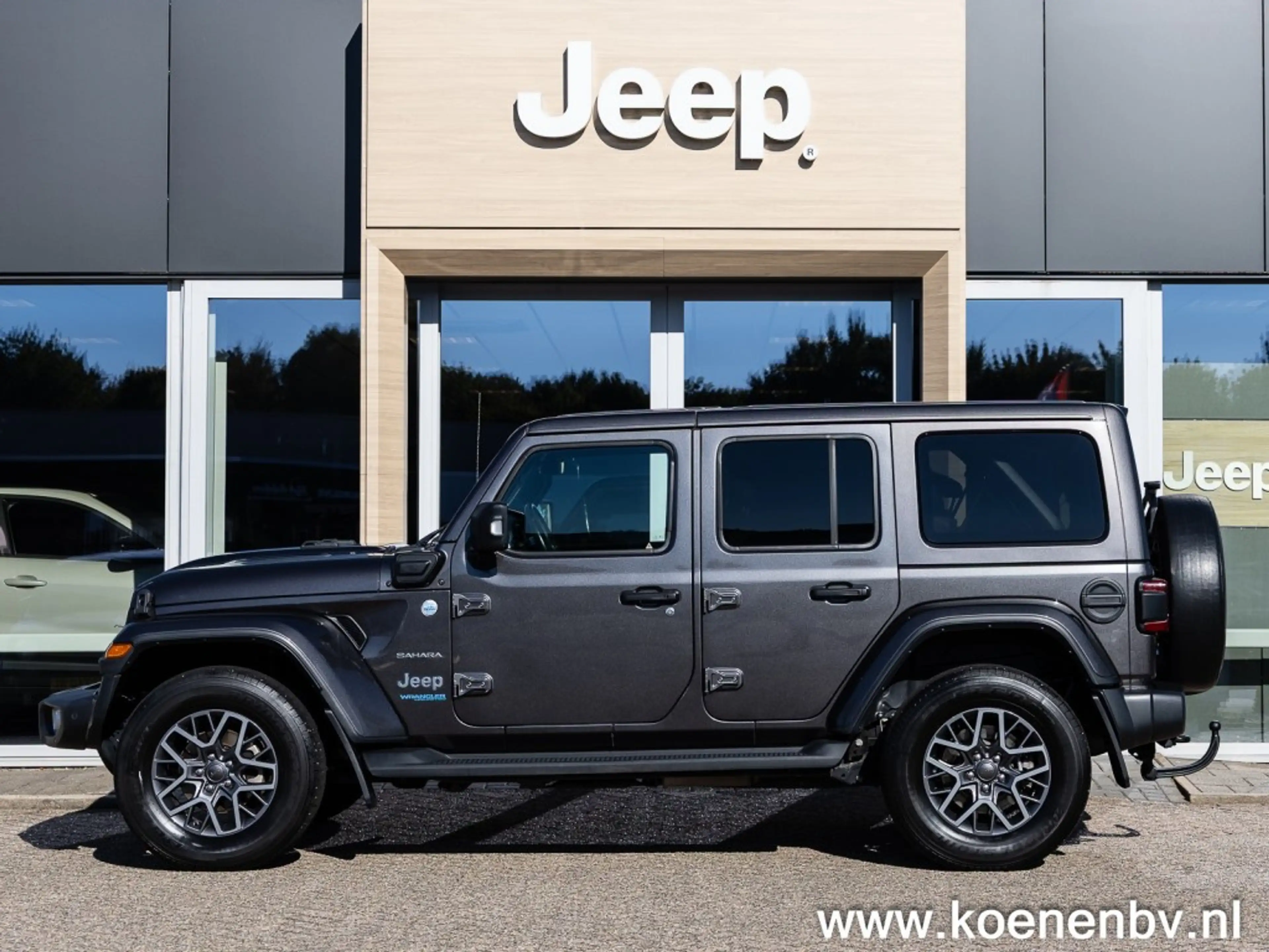 Jeep Wrangler 4xE 380 4wd Autom. Sahara CLIMA / LEER / ADAPT. C — photo 6