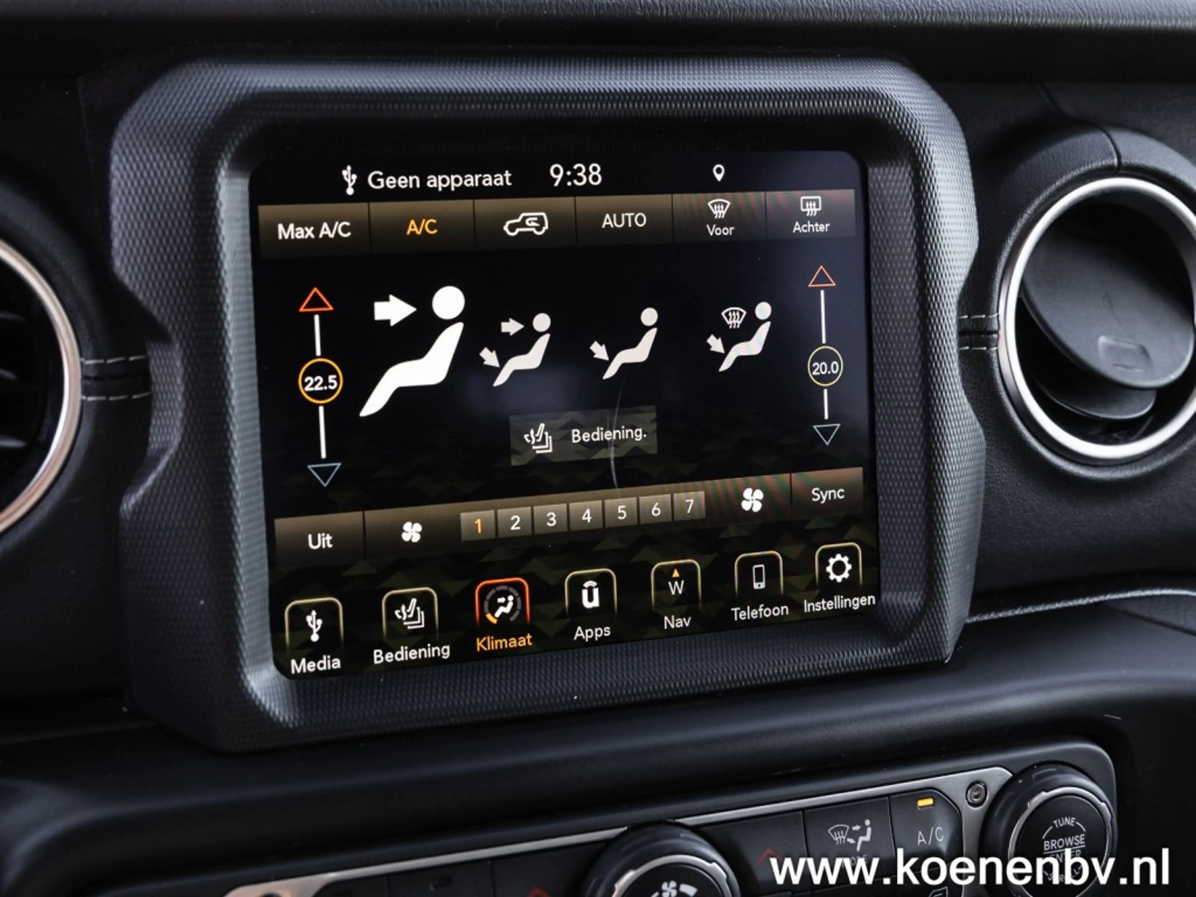 Jeep Wrangler 4xE 380 4wd Autom. Sahara CLIMA / LEER / ADAPT. C — photo 34