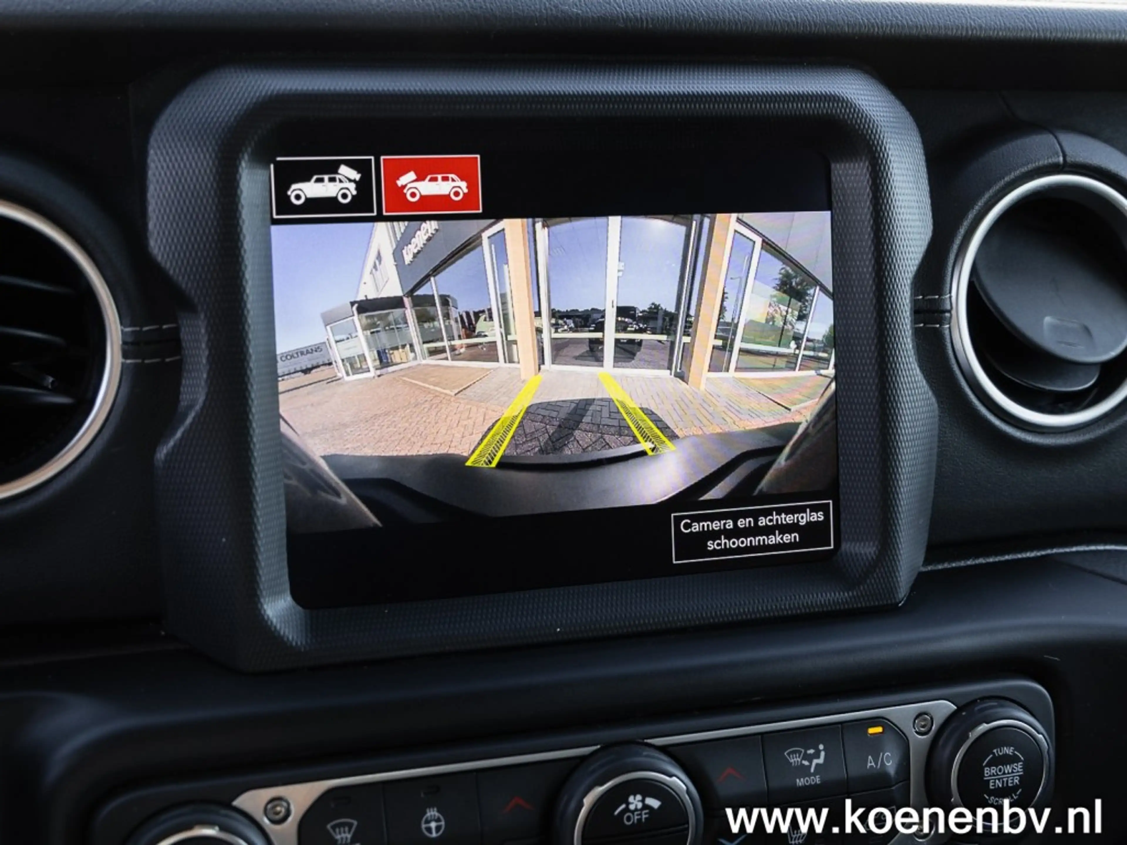 Jeep Wrangler 4xE 380 4wd Autom. Sahara CLIMA / LEER / ADAPT. C — photo 33
