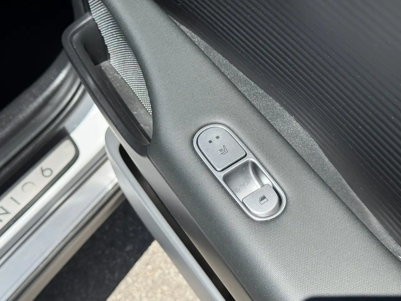 Hyundai IONIQ 6 снимка Hyundai IONIQ 6