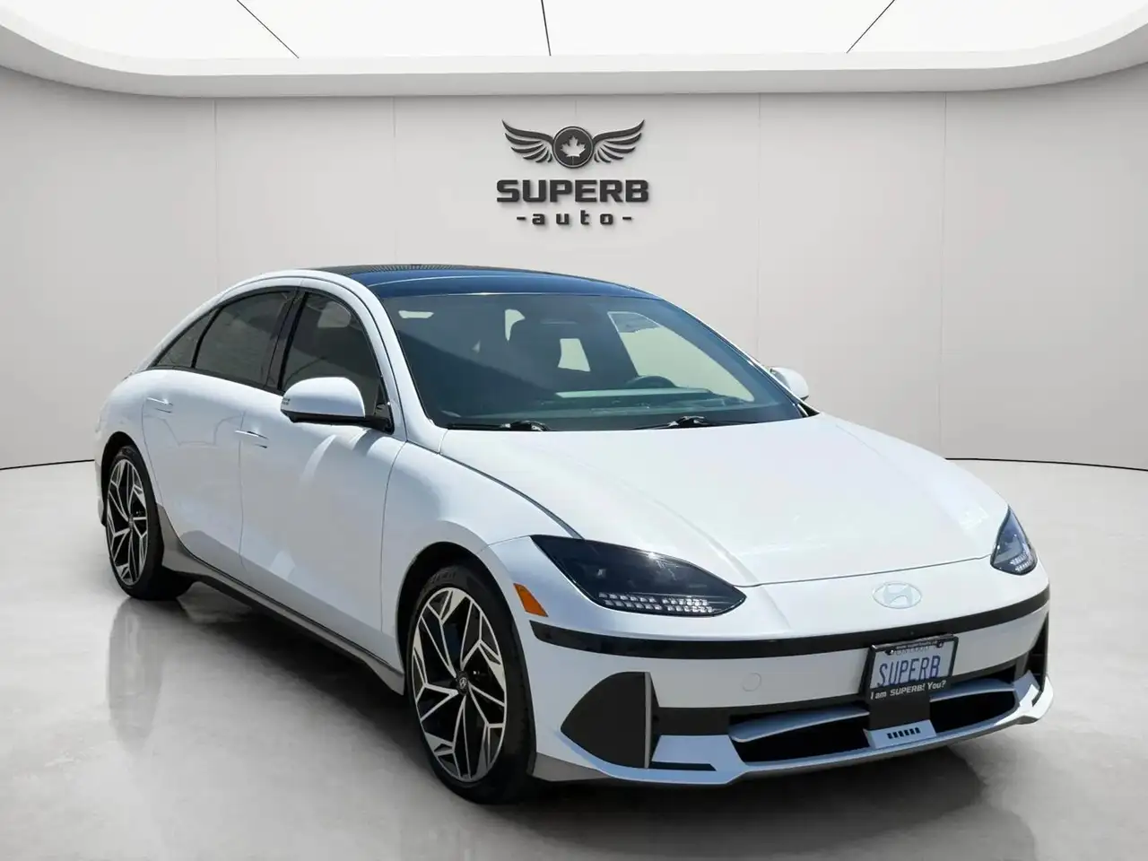 Hyundai IONIQ 6 снимка Hyundai IONIQ 6