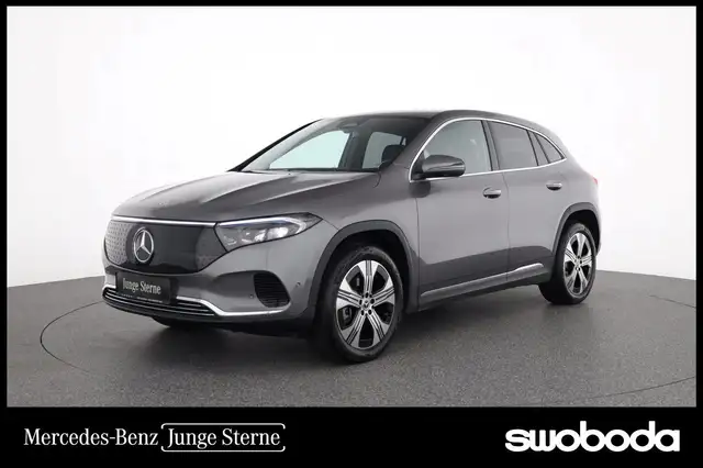Mercedes-Benz EQA 300 4M AHK