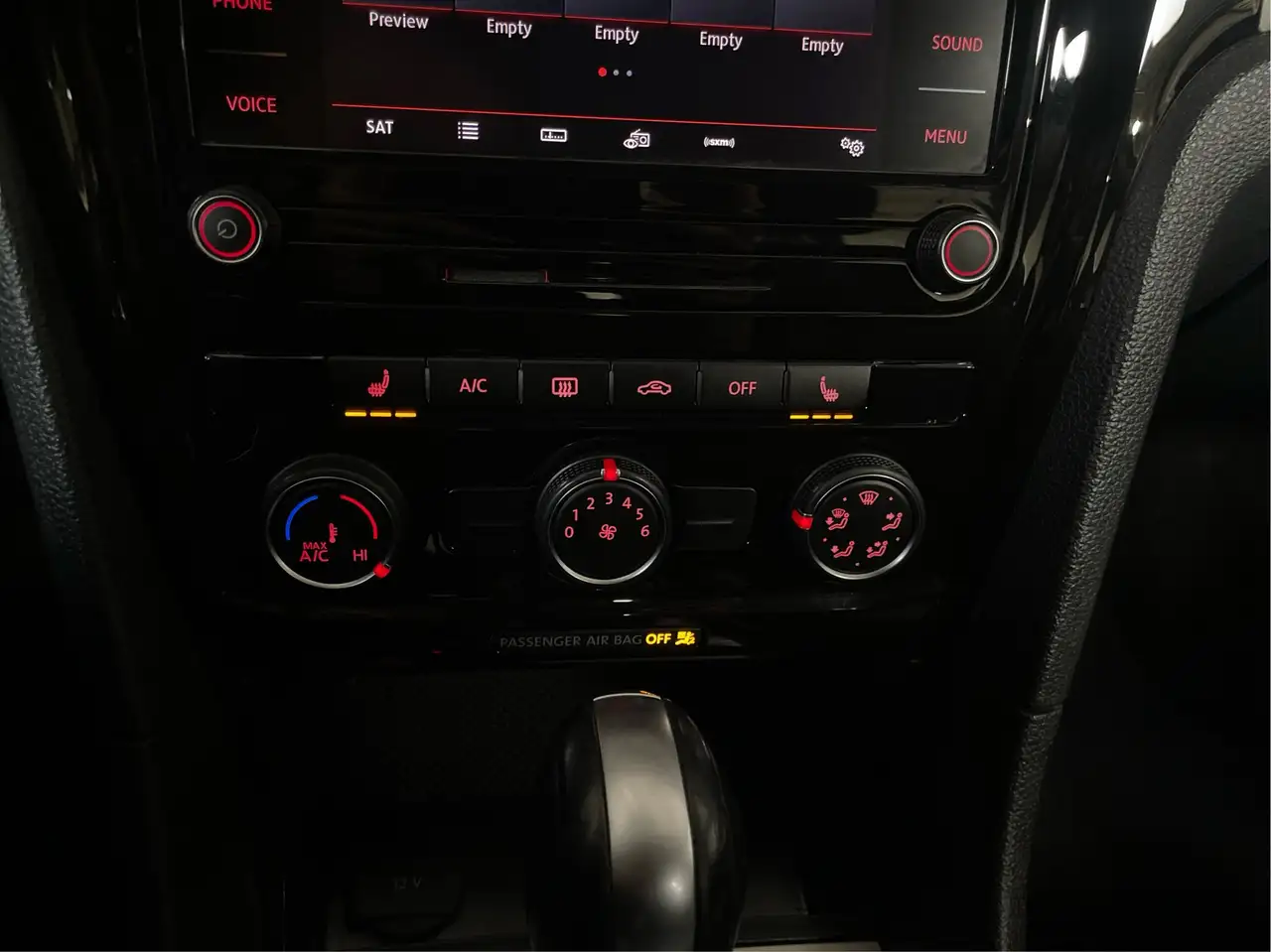 Volkswagen Passat снимка Volkswagen Passat