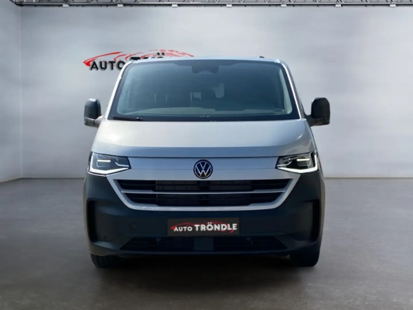 Volkswagen T7 Transporter Kasten Plus 2.0 TDI 4Motion +AHK Silber - 2