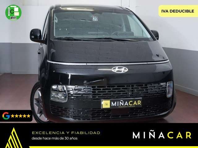 Hyundai STARIA 2.2CRDi 9S Maxx 177 Aut. - foto 1