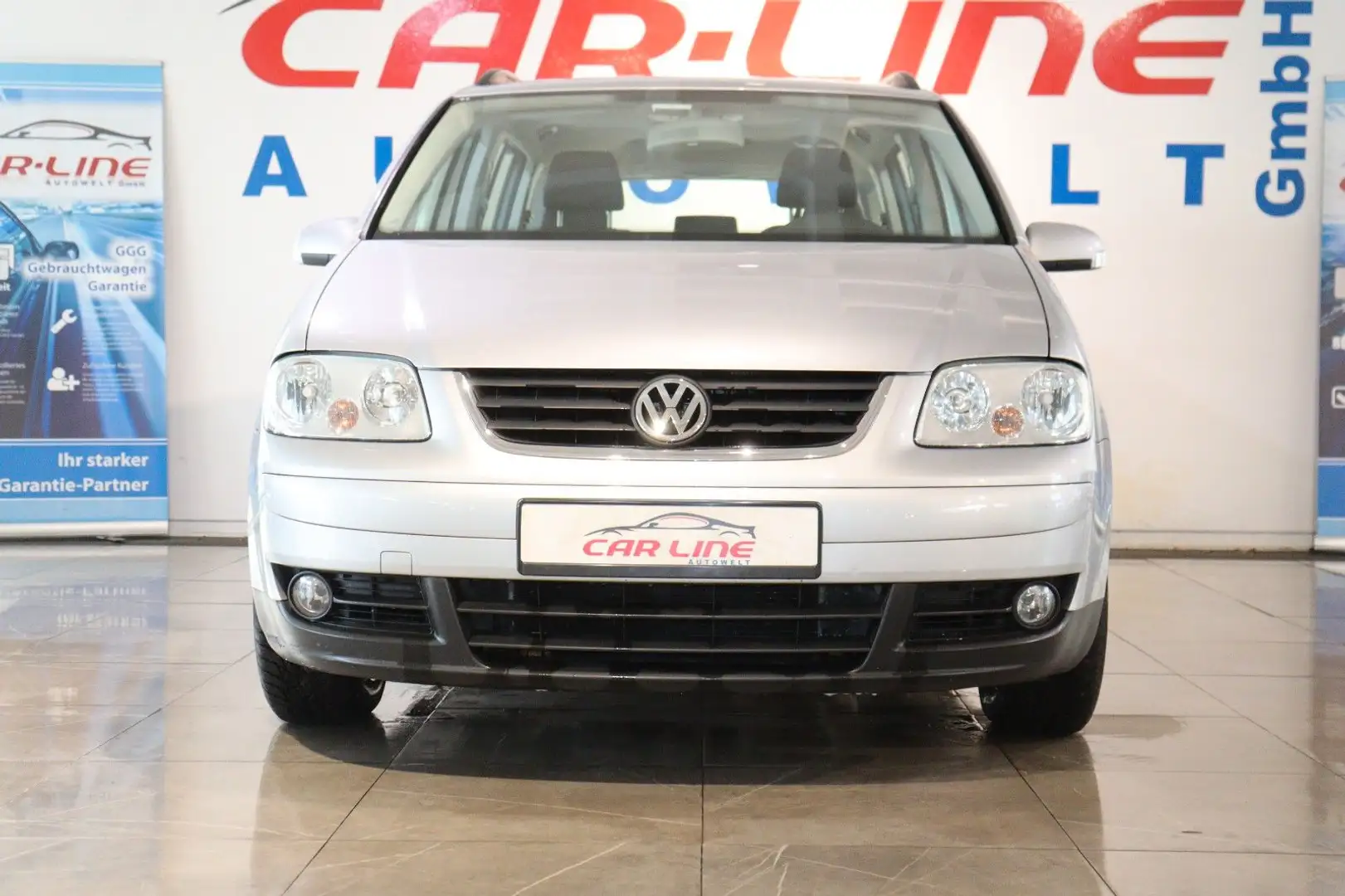 Volkswagen Touran Conceptline Argent - 2