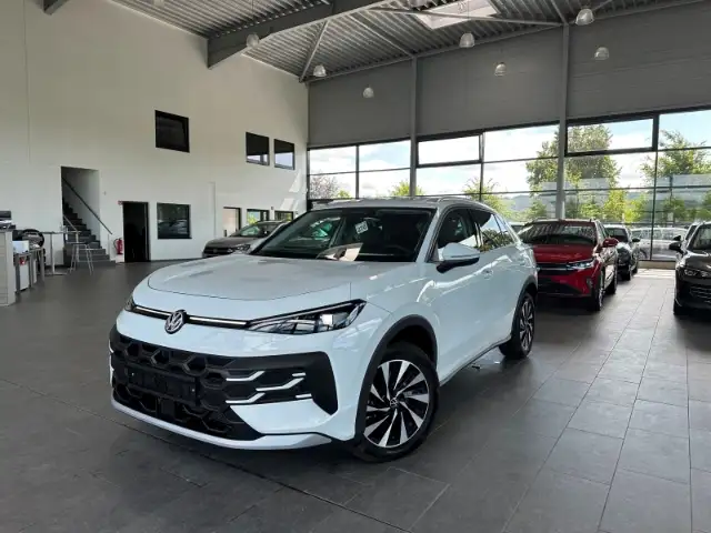 2026 Volkswagen T-Roc in White for sale