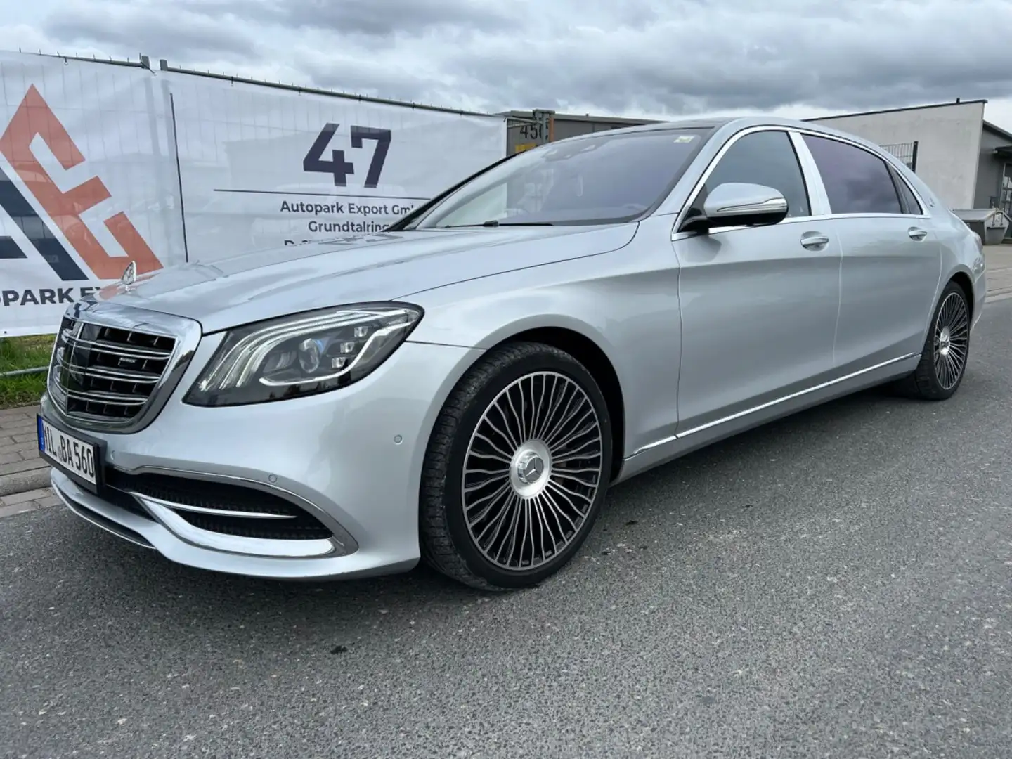 Maybach S 560 4Matic Maybach/DUO/PANO/BURMESTER/MASSAGE/ Negro - 1