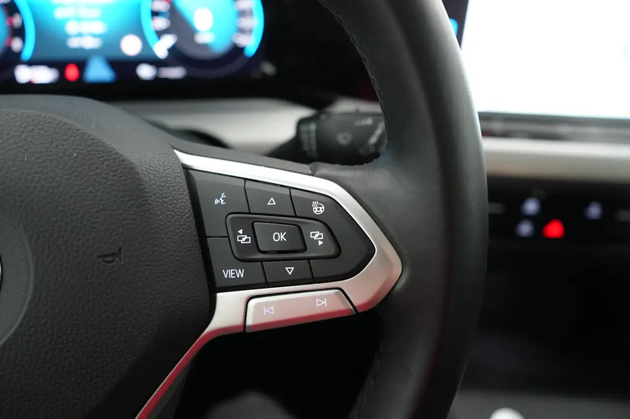 Volkswagen Golf 1.5 TSI Life ALCANTARA Matrix LED GPS PDC CAM Mass./Verw. Zetels ACC, миниатюра 25