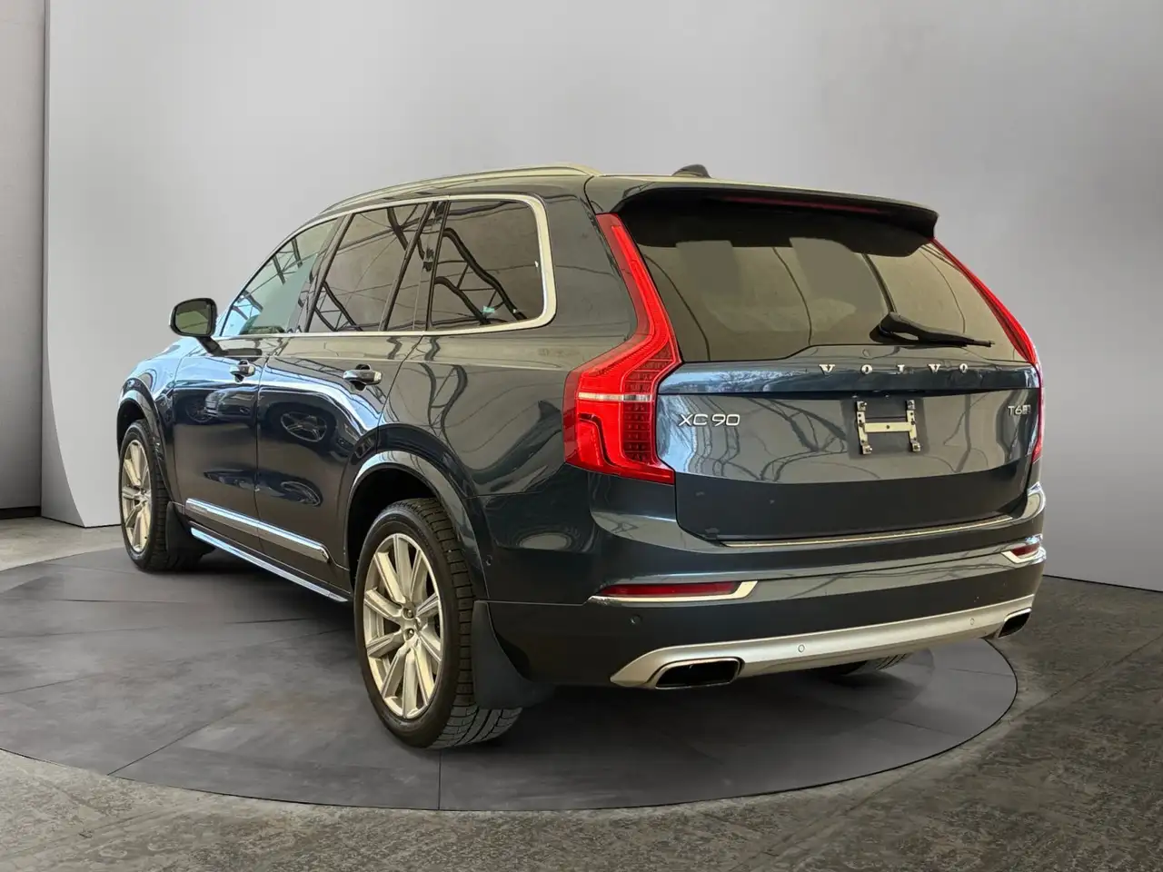 Volvo XC90 снимка Volvo XC90
