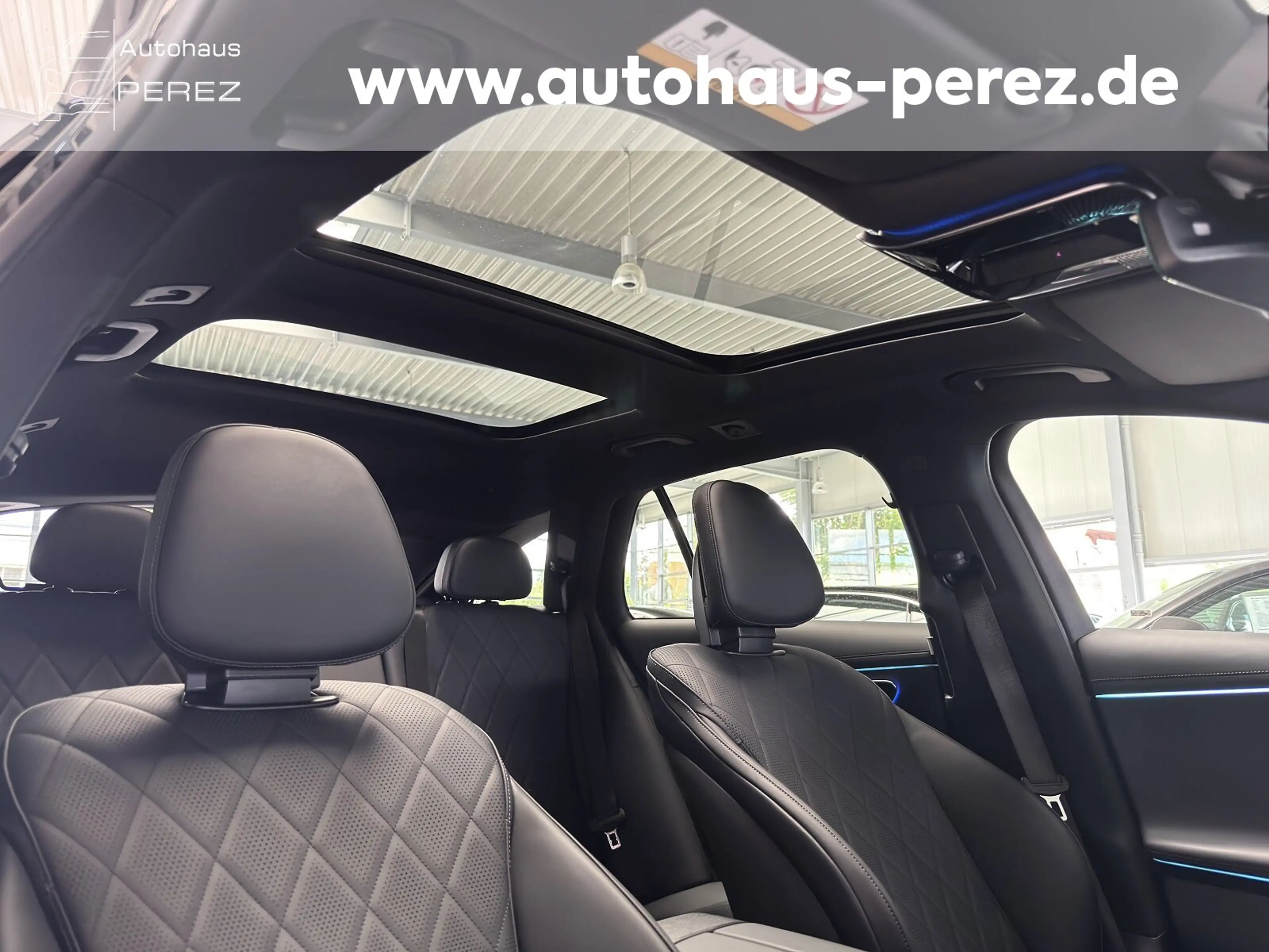 Mercedes-Benz E 450 E 450 T 4M AMG PREM+SUPERSCREEN-STANDHEIZ-AIRMAT — photo 13