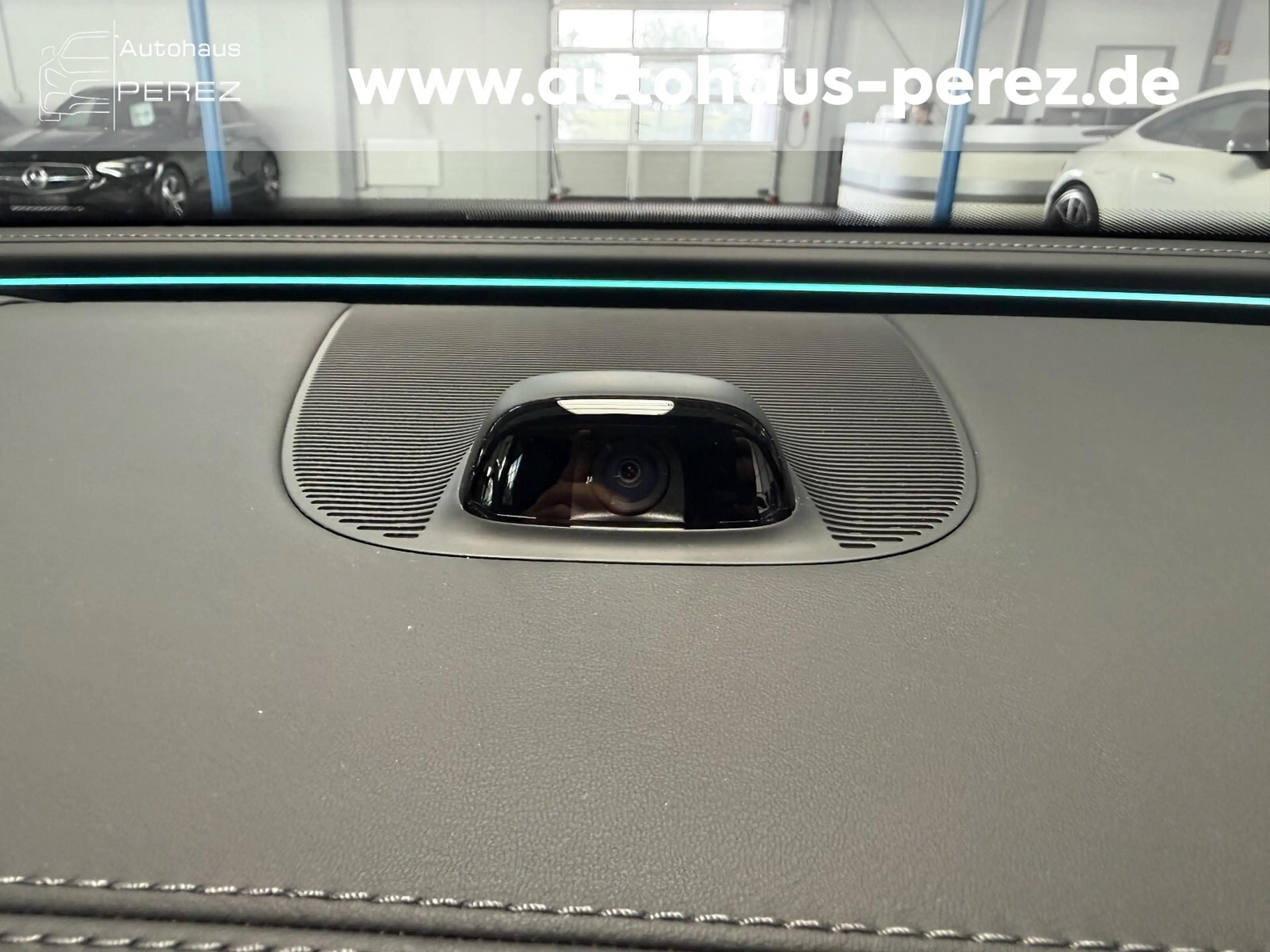 Mercedes-Benz E 450 E 450 T 4M AMG PREM+SUPERSCREEN-STANDHEIZ-AIRMAT — photo 15