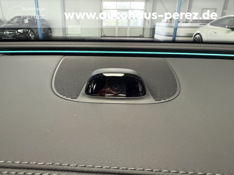 Mercedes-Benz E 450 E 450 T 4M AMG PREM+SUPERSCREEN-STANDHEIZ-AIRMAT — photo 15