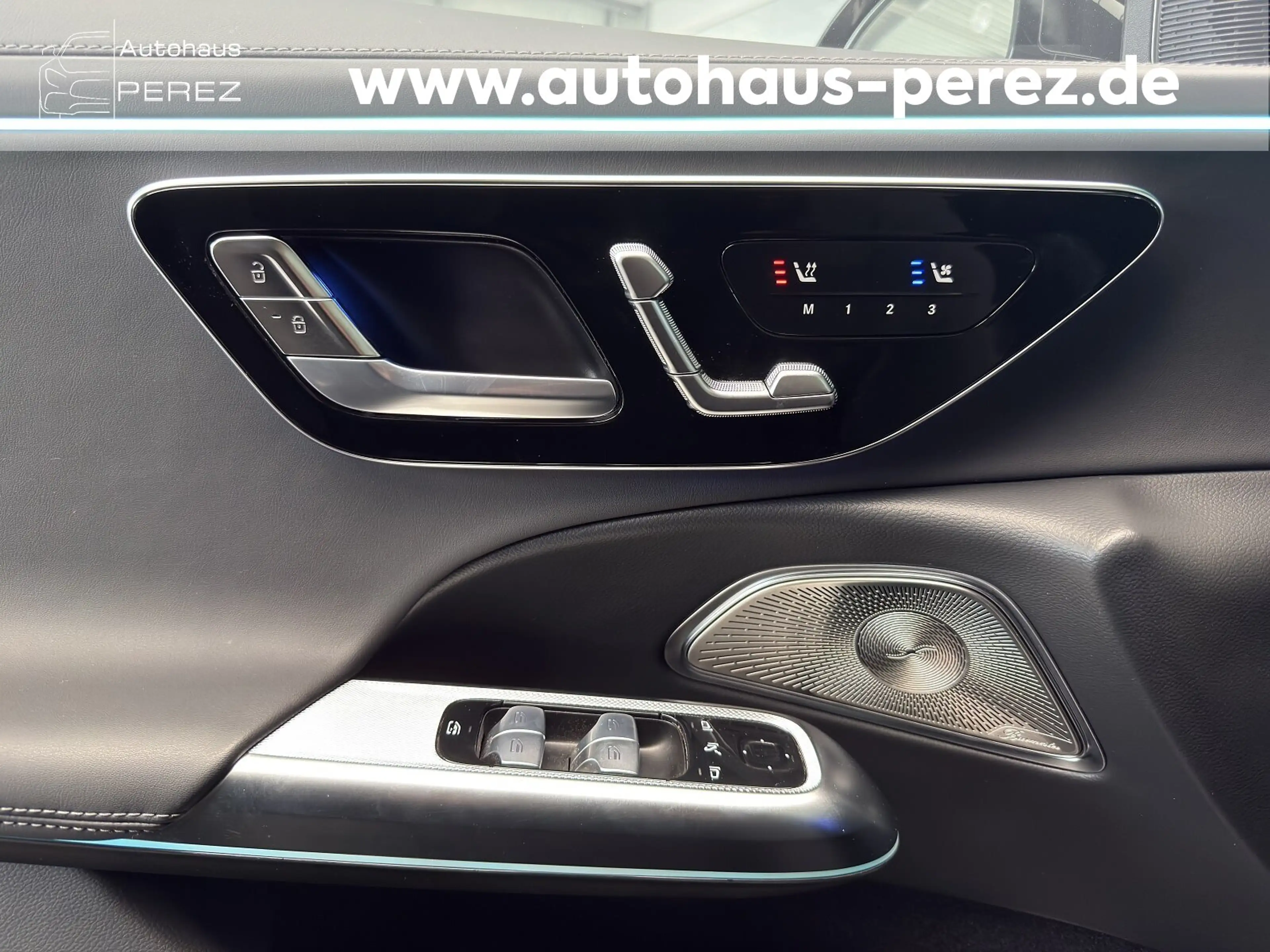 Mercedes-Benz E 450 E 450 T 4M AMG PREM+SUPERSCREEN-STANDHEIZ-AIRMAT — photo 12