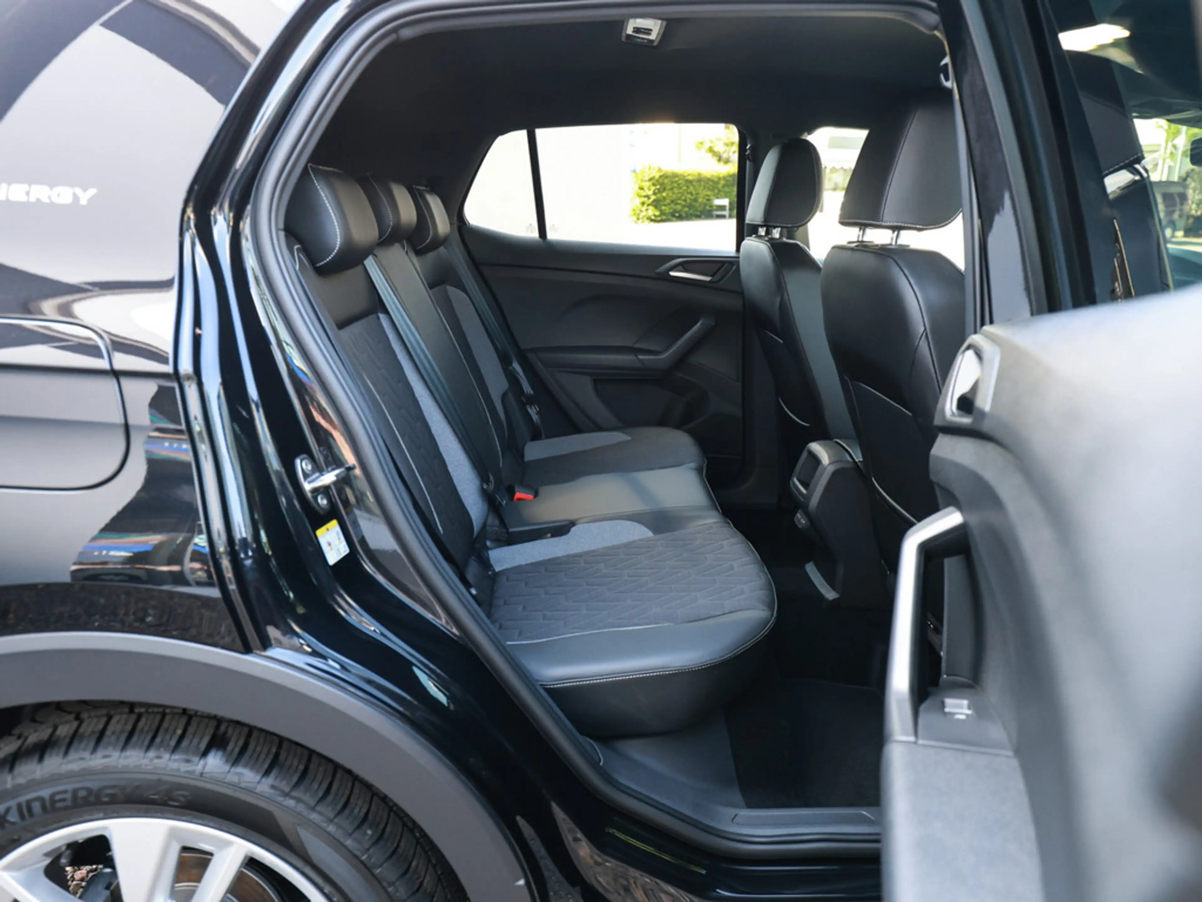 Volkswagen T-Cross Energy 1.0 TSI DSG AHK ACC LED NAVI — photo 8