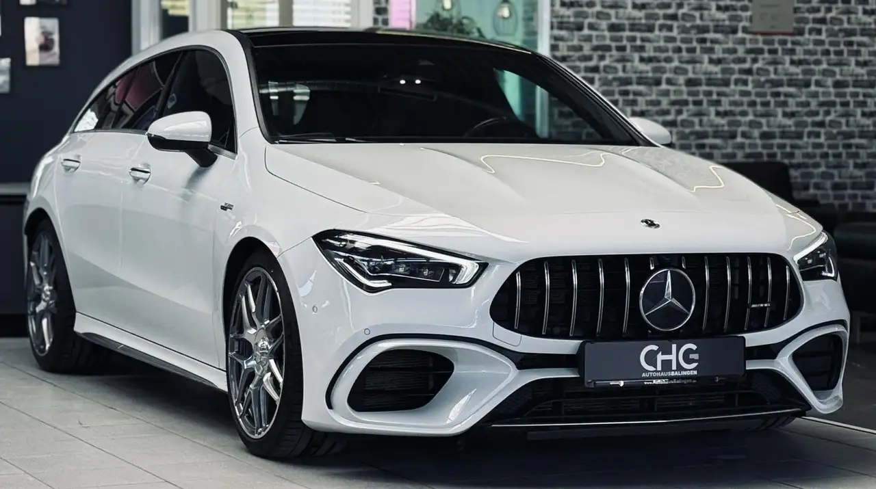 Mercedes-Benz CLA 45 AMG