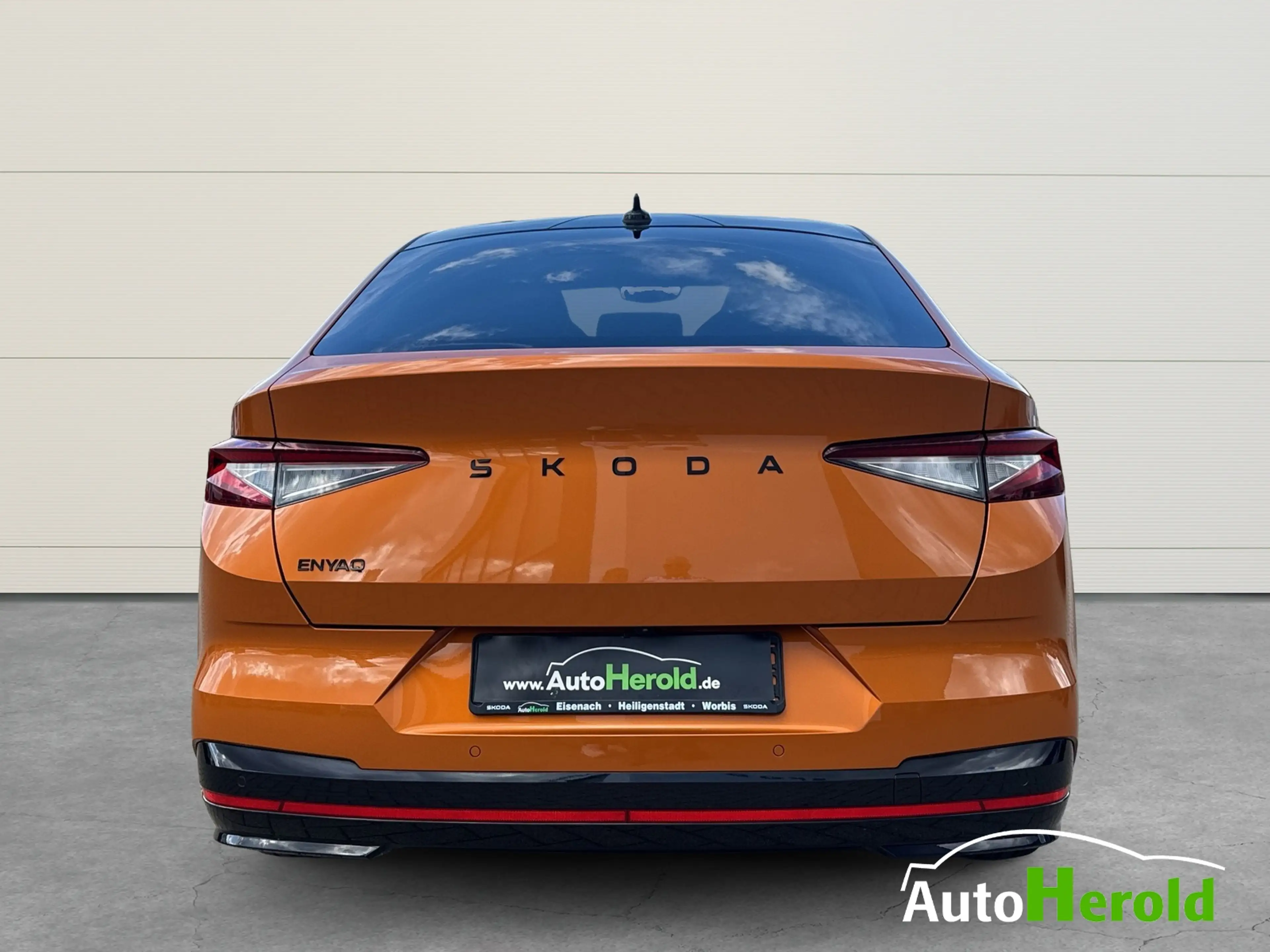 Skoda Enyaq Coupe RS 4x4 AHK Matrix LED — photo 6