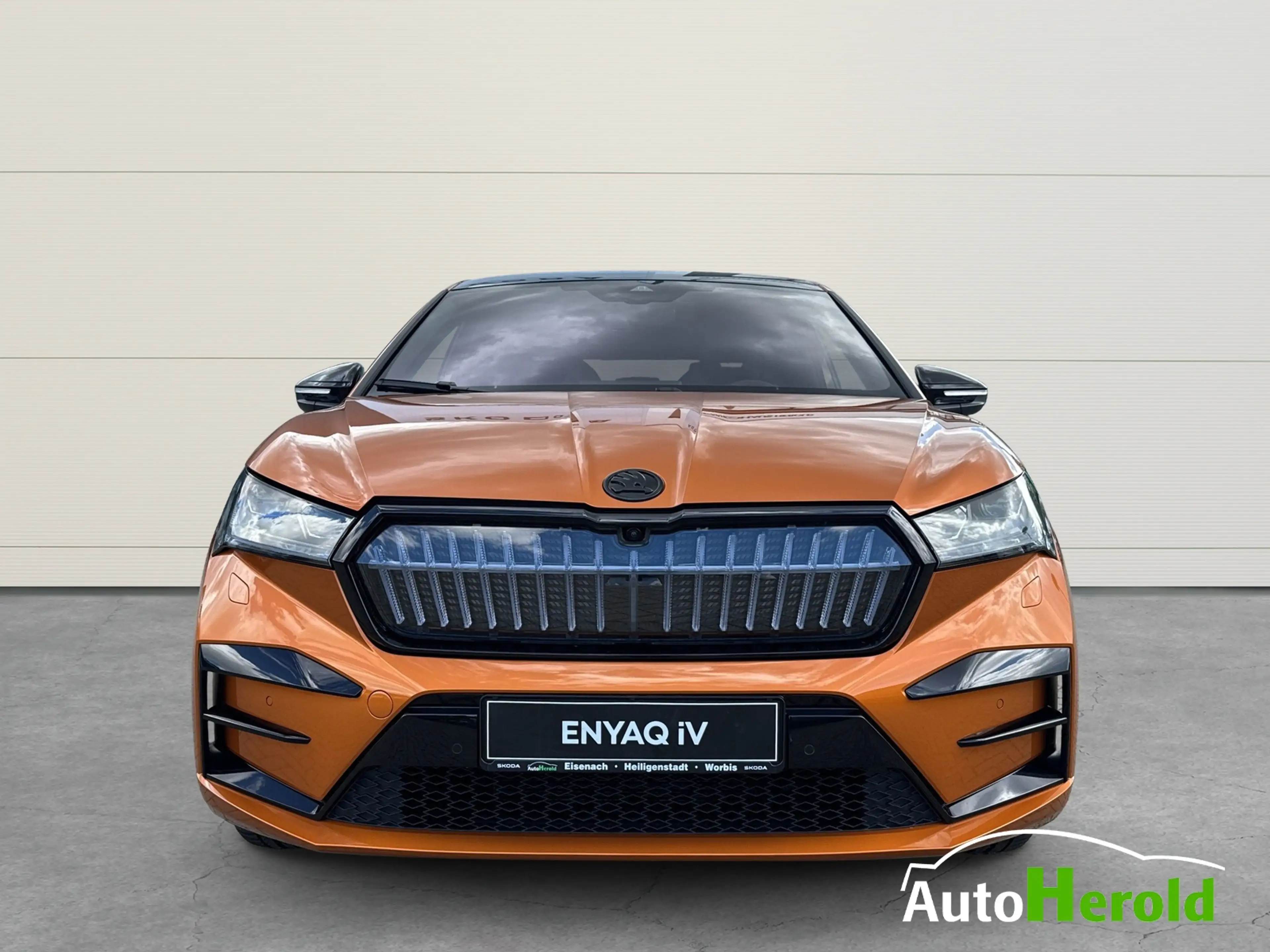Skoda Enyaq Coupe RS 4x4 AHK Matrix LED — photo 2