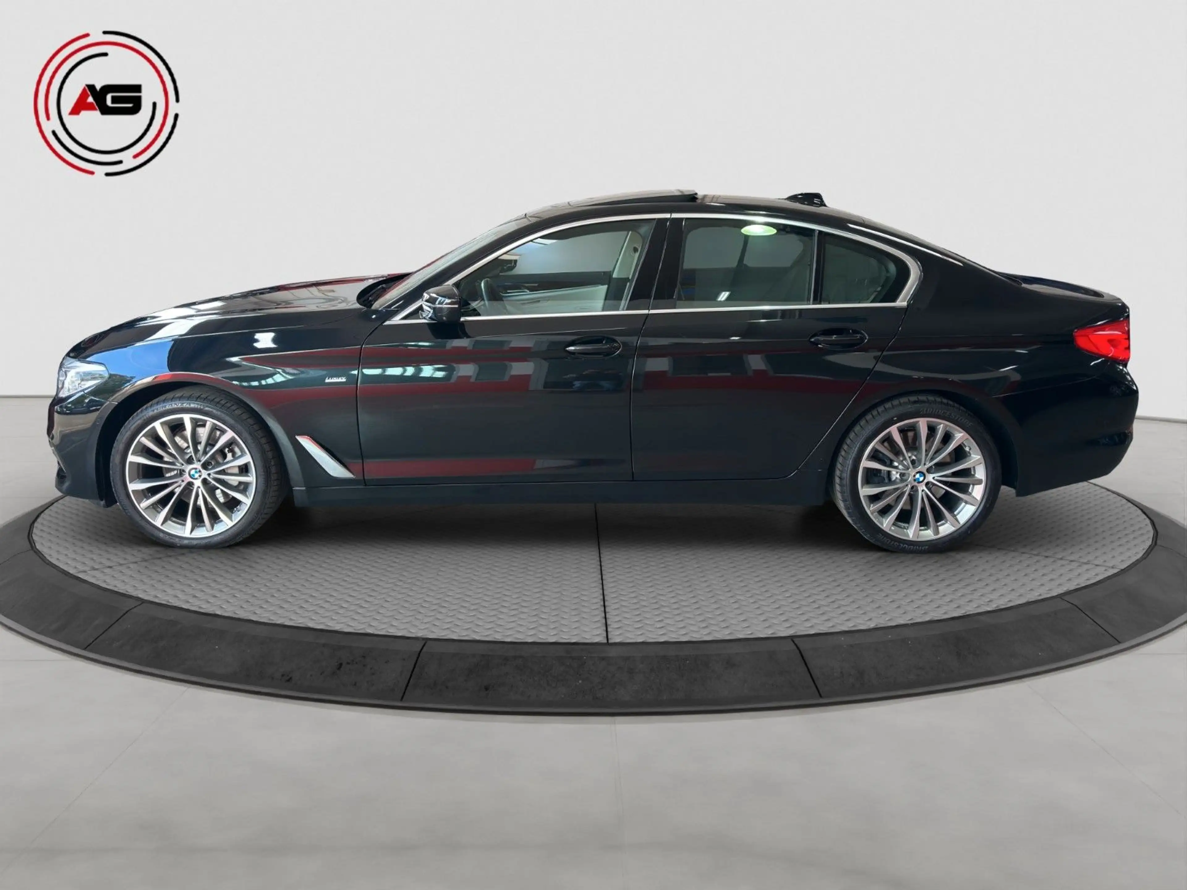 BMW 530 d xDr LC.PRO ACC MASSAGE H/K 360°STANDH HUD — photo 8